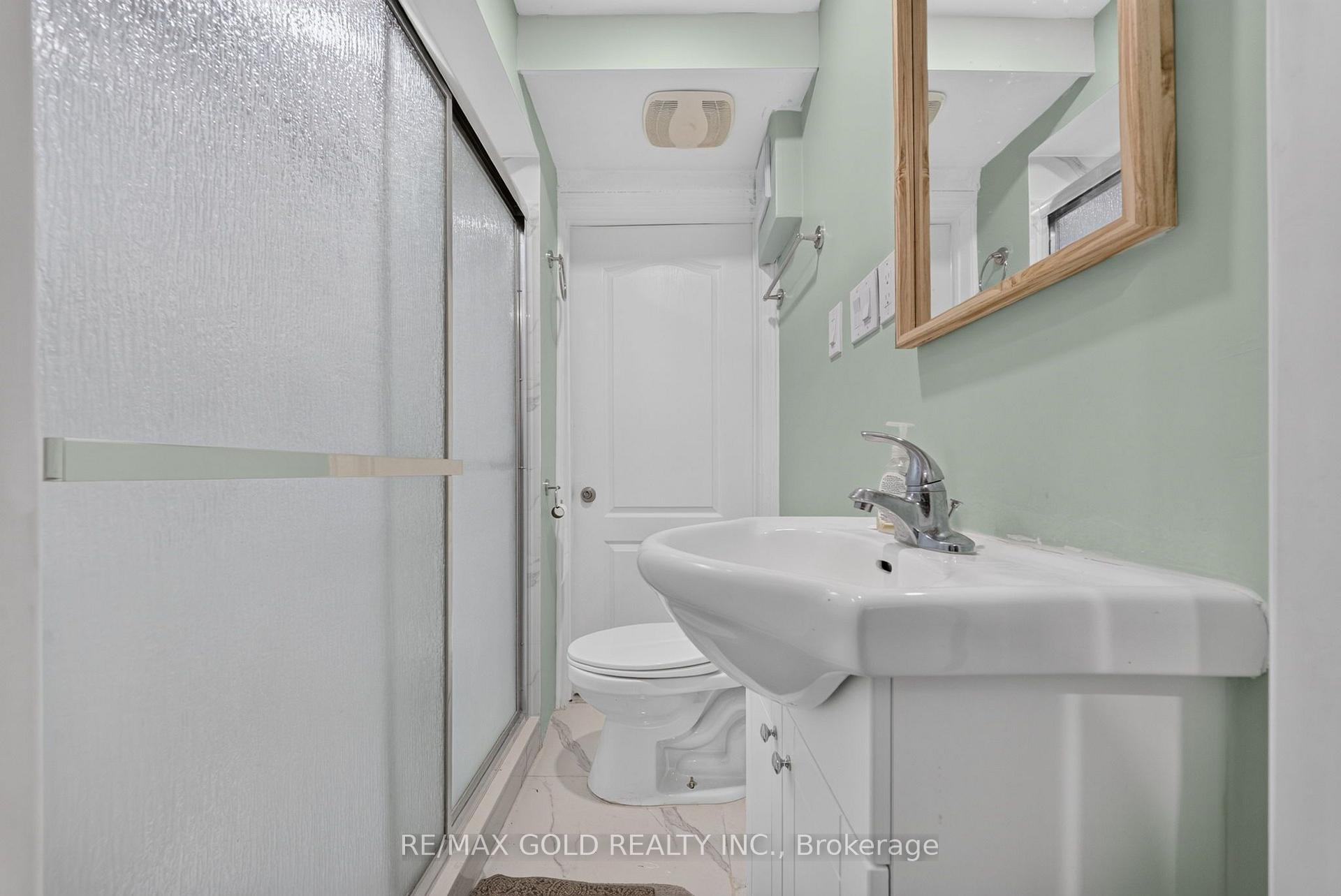 Photo 46 of 4 Sunnyview Road, Brampton, Fletcher's Meadow — HOMEH