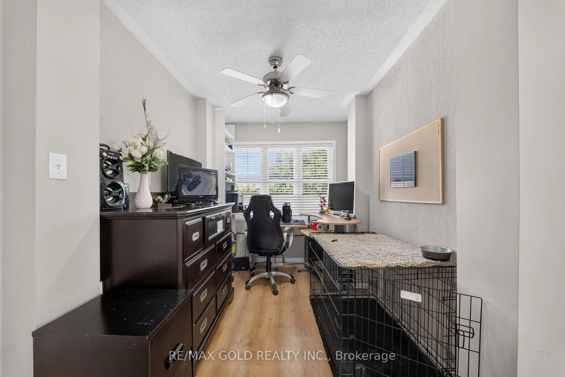 Photo 29 of 4 Sunnyview Road, Brampton, Fletcher's Meadow — HOMEH
