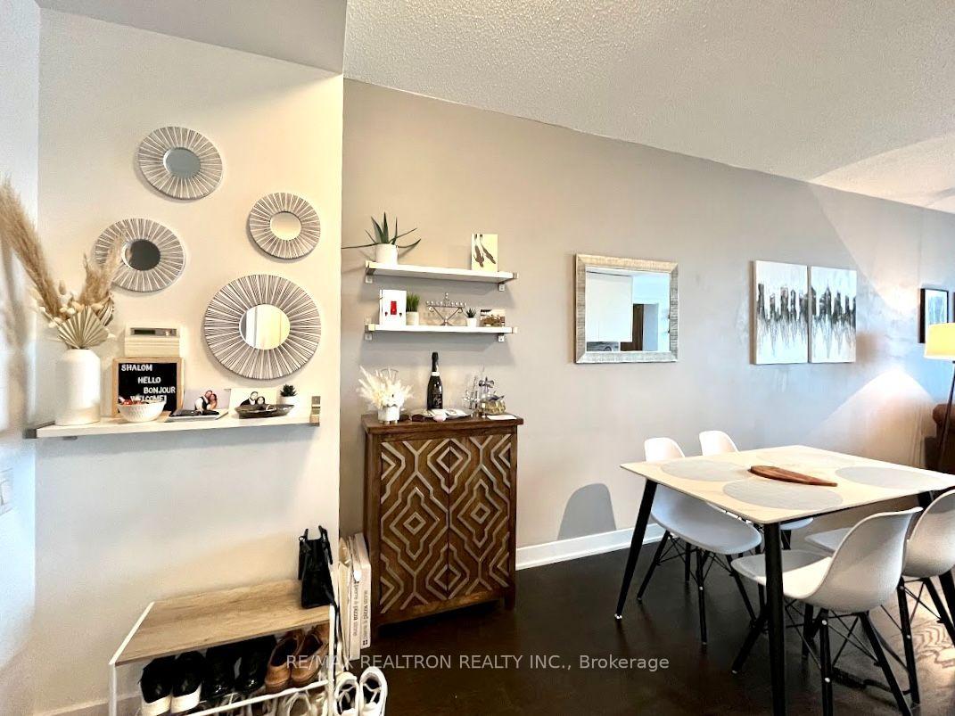 Photo 16 of Unit 1209, 1815 Yonge Street, Toronto, Mount Pleasant West — HOMEH