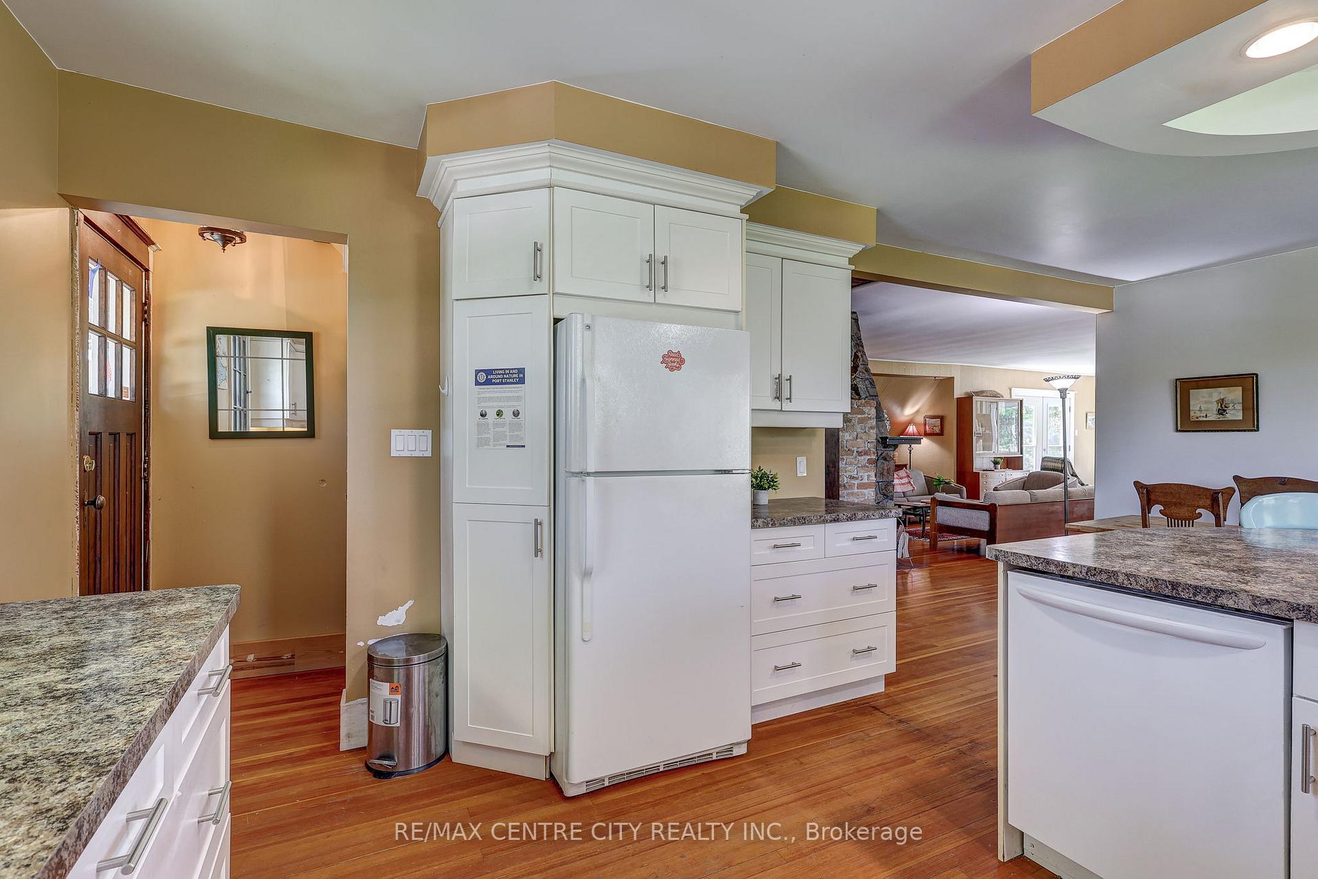 Photo 10 of 4491 East Road, Central Elgin, Port Stanley — HOMEH