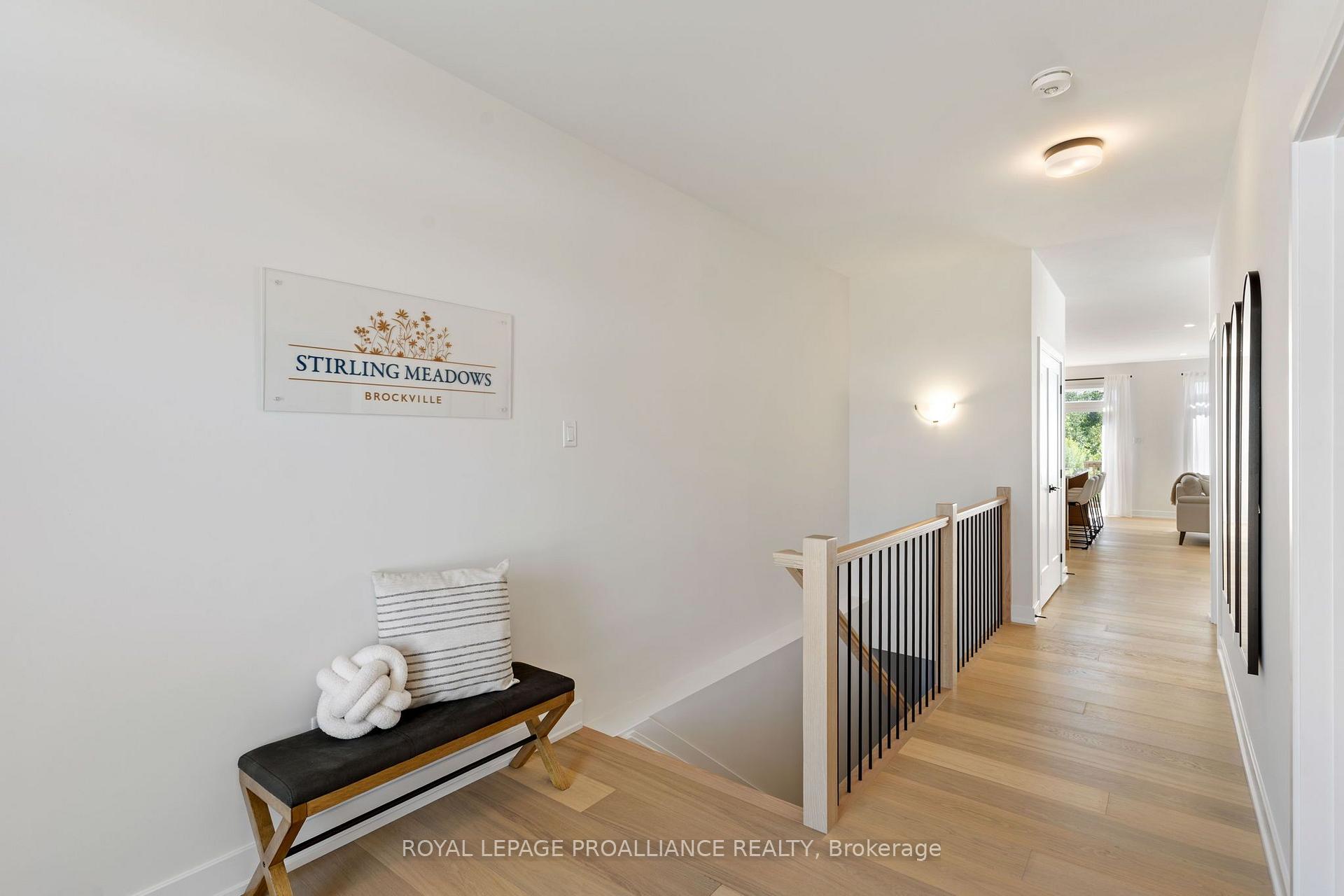 Photo 4 of 1070 Turner Drive, Brockville, Brockville — HOMEH