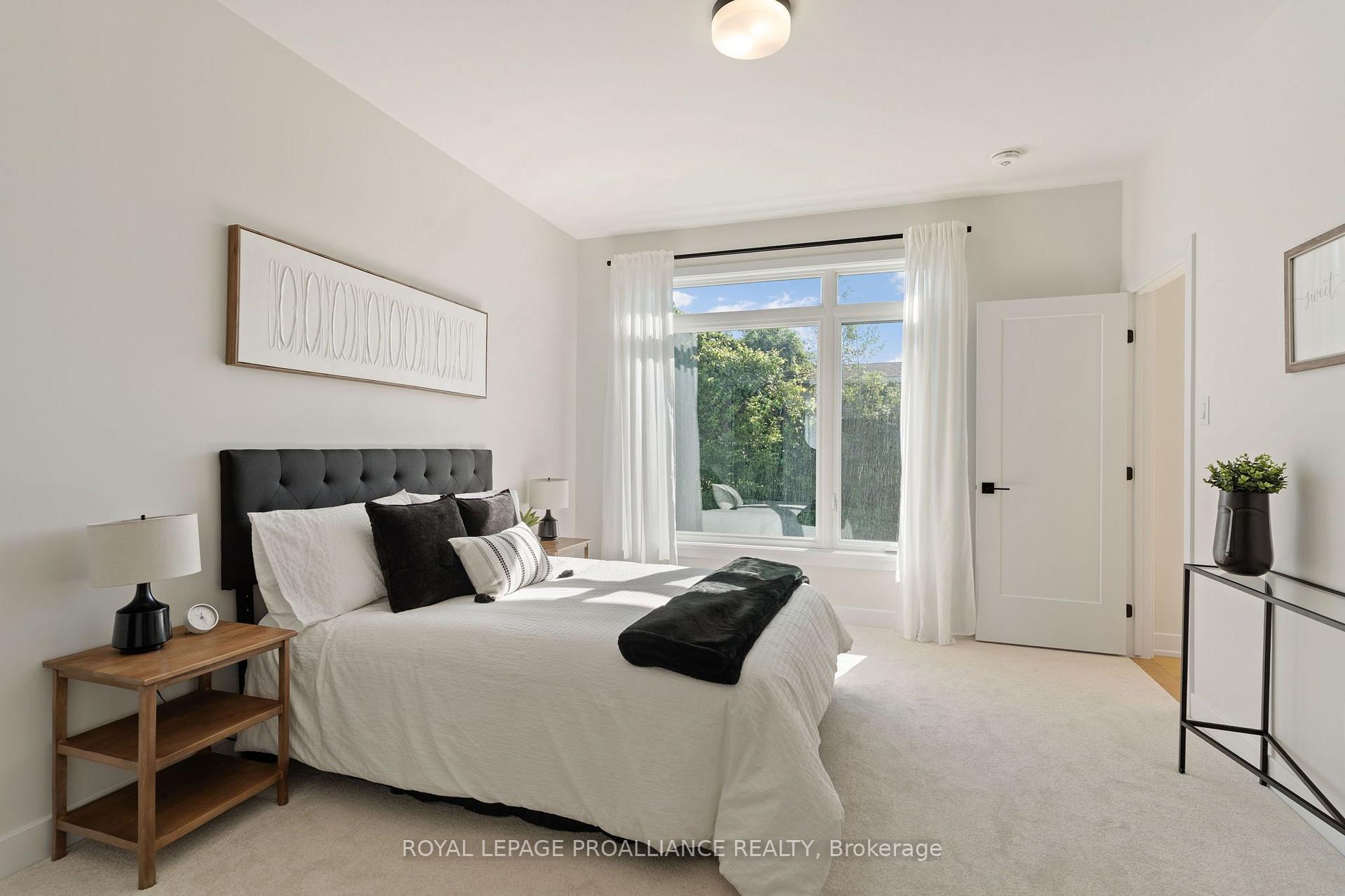 Photo 37 of 1070 Turner Drive, Brockville, Brockville — HOMEH
