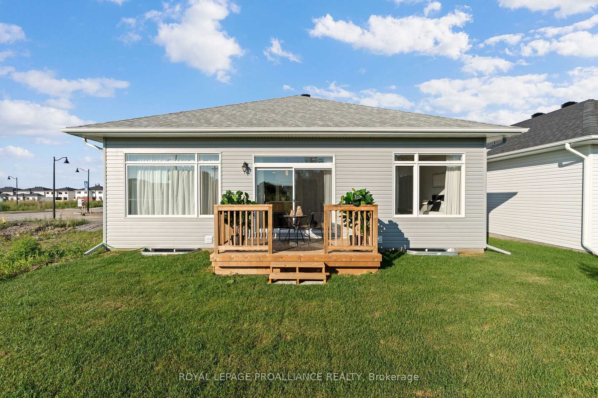 Photo 43 of 1070 Turner Drive, Brockville, Brockville — HOMEH