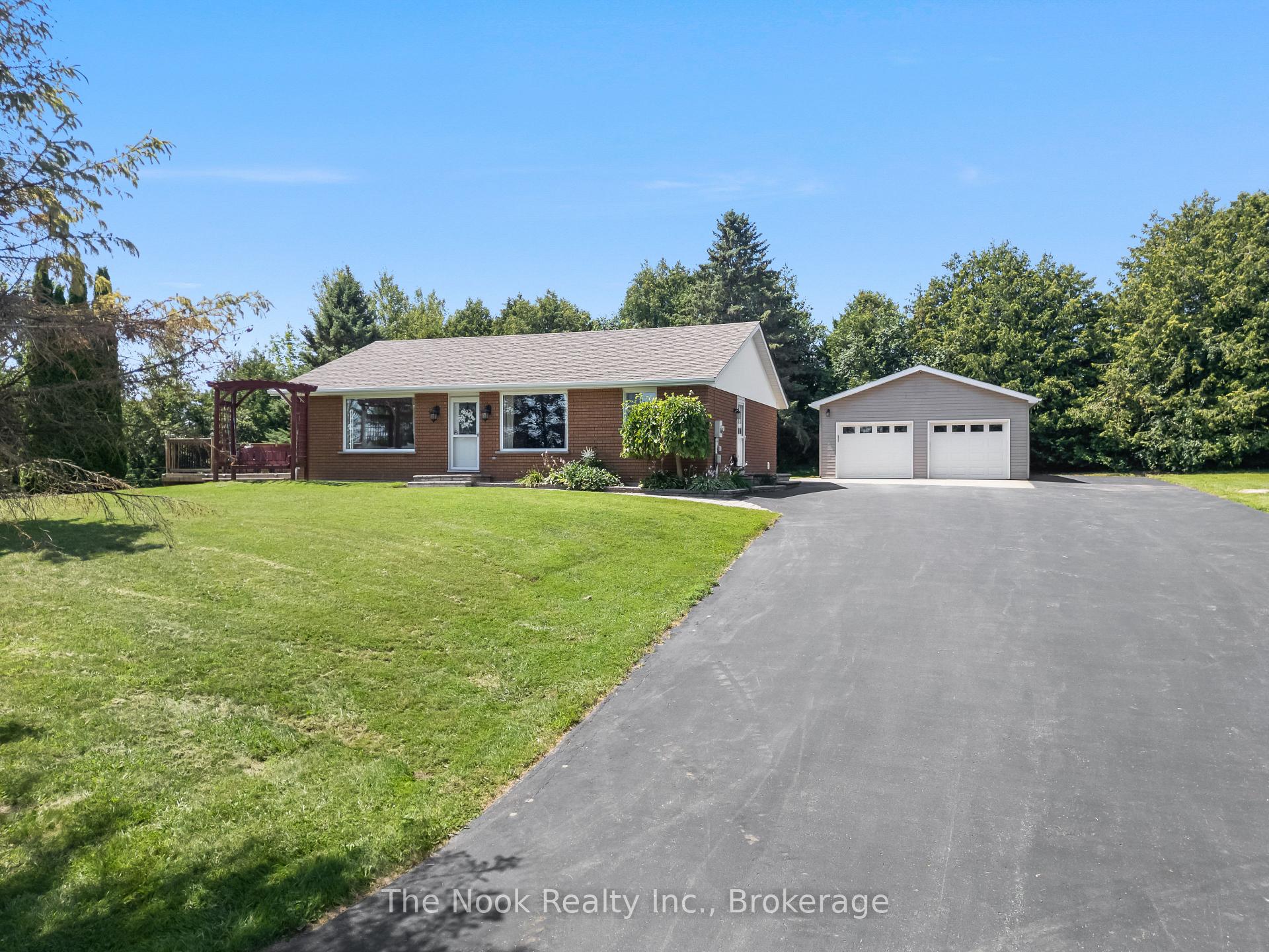 Photo 2 of 8106 County 10 Road, Port Hope, Garden Hill — HOMEH