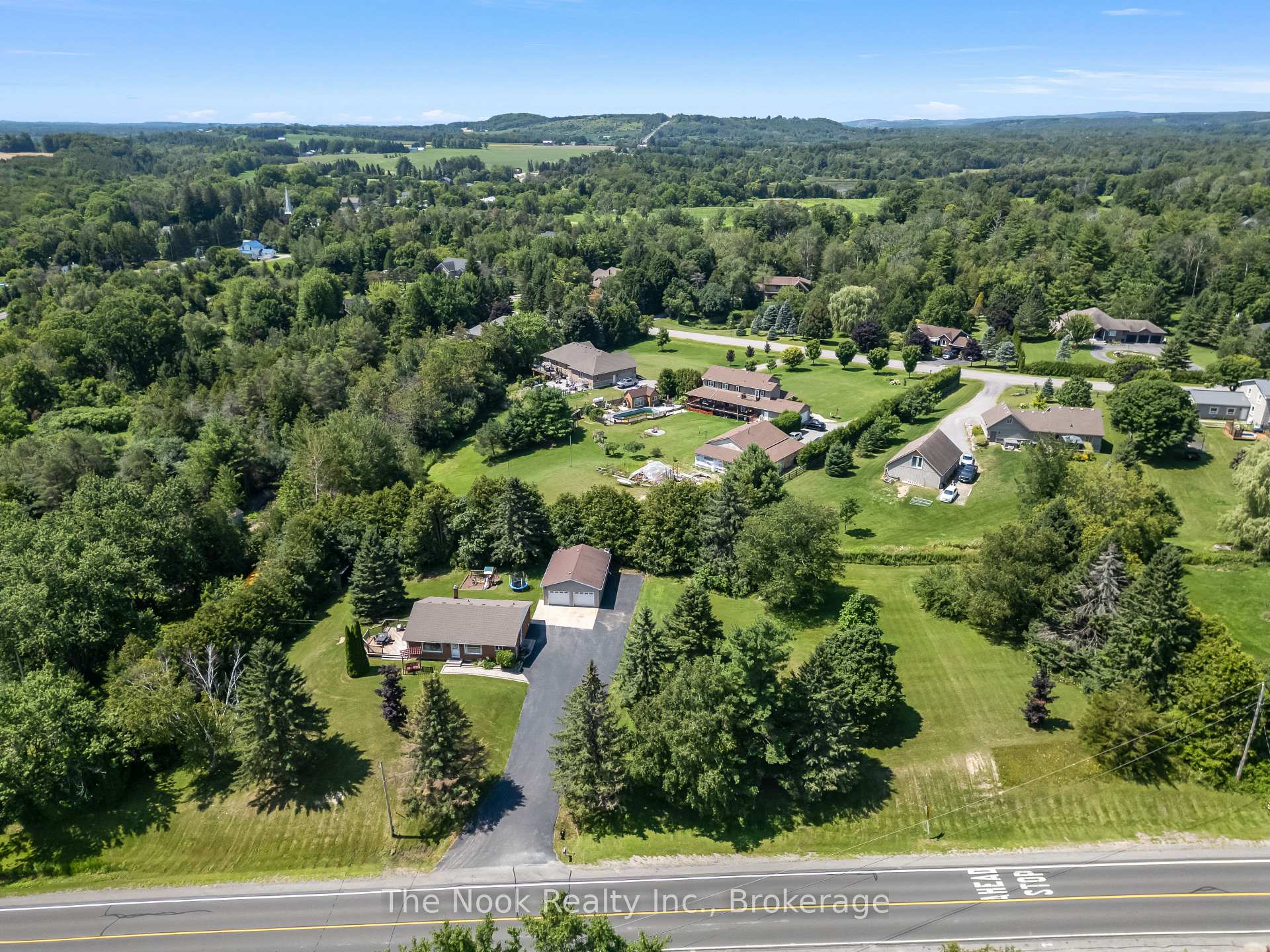 Photo 6 of 8106 County 10 Road, Port Hope, Garden Hill — HOMEH