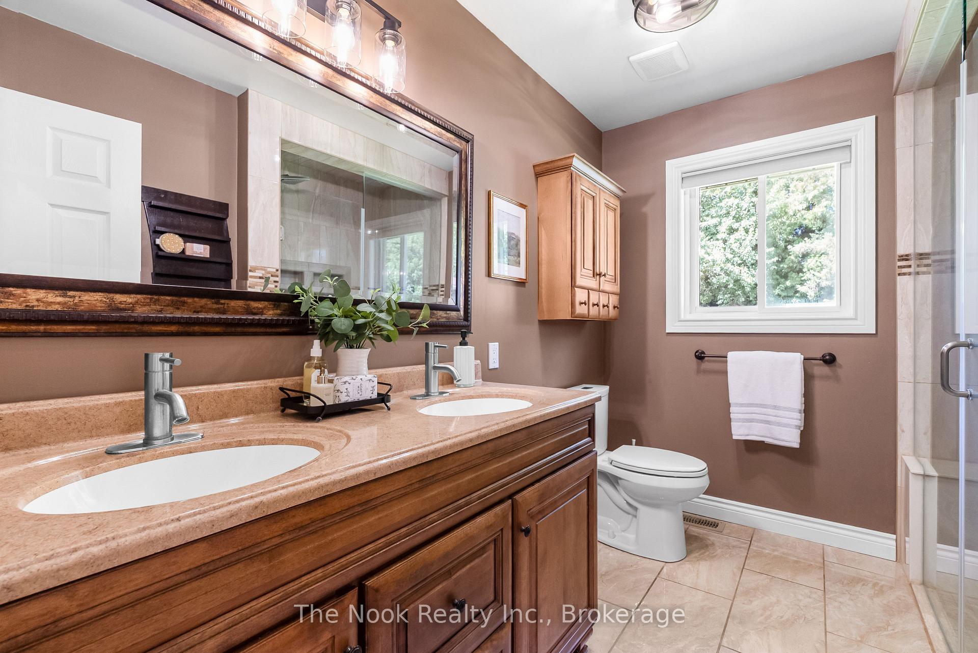 Photo 19 of 8106 County 10 Road, Port Hope, Garden Hill — HOMEH