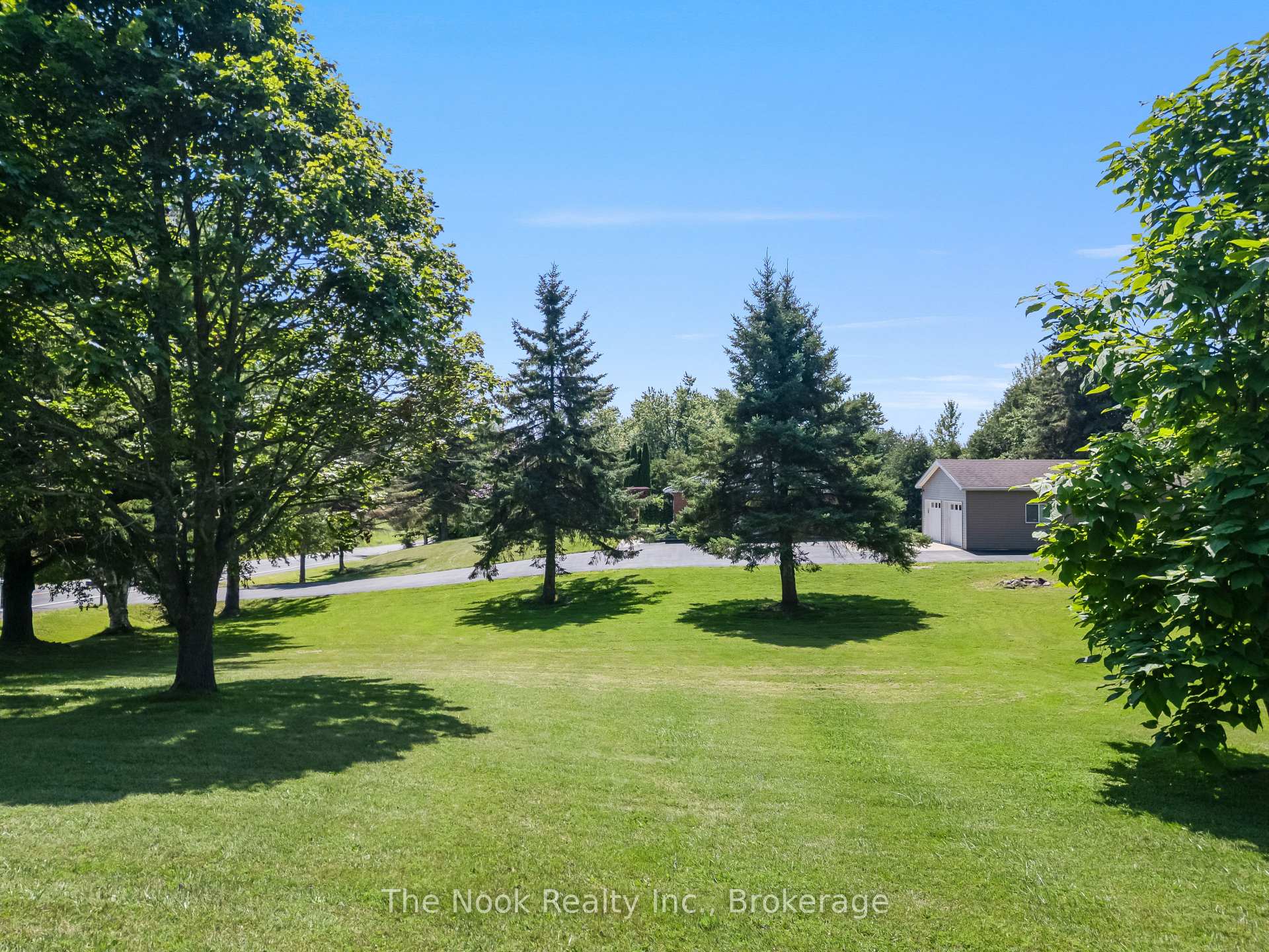 Photo 39 of 8106 County 10 Road, Port Hope, Garden Hill — HOMEH