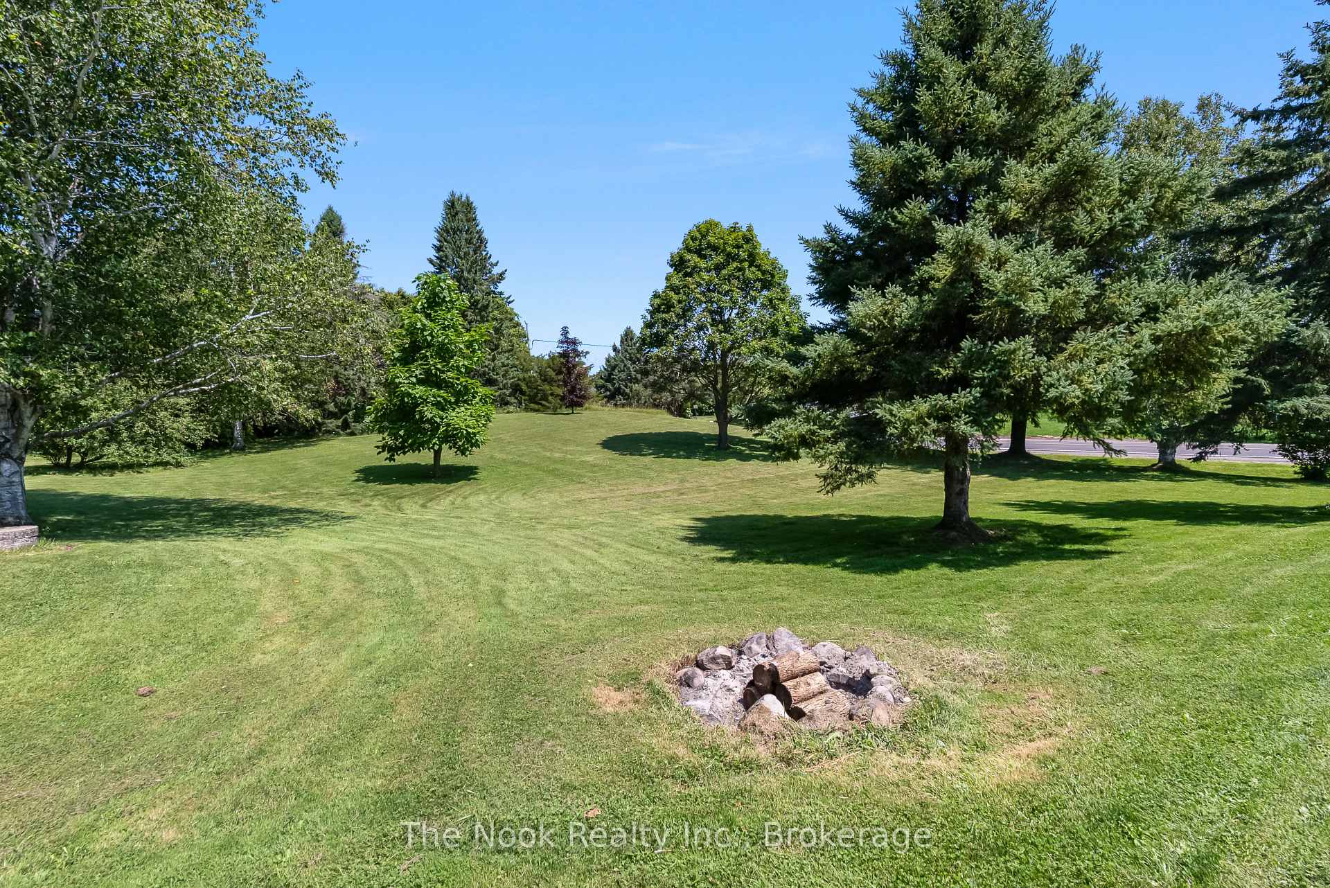 Photo 40 of 8106 County 10 Road, Port Hope, Garden Hill — HOMEH