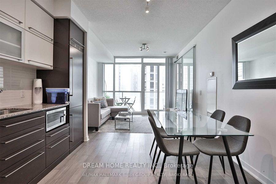 Photo 3 of Unit 2405, 770 Bay Street, Toronto, Bay Street Corridor — HOMEH