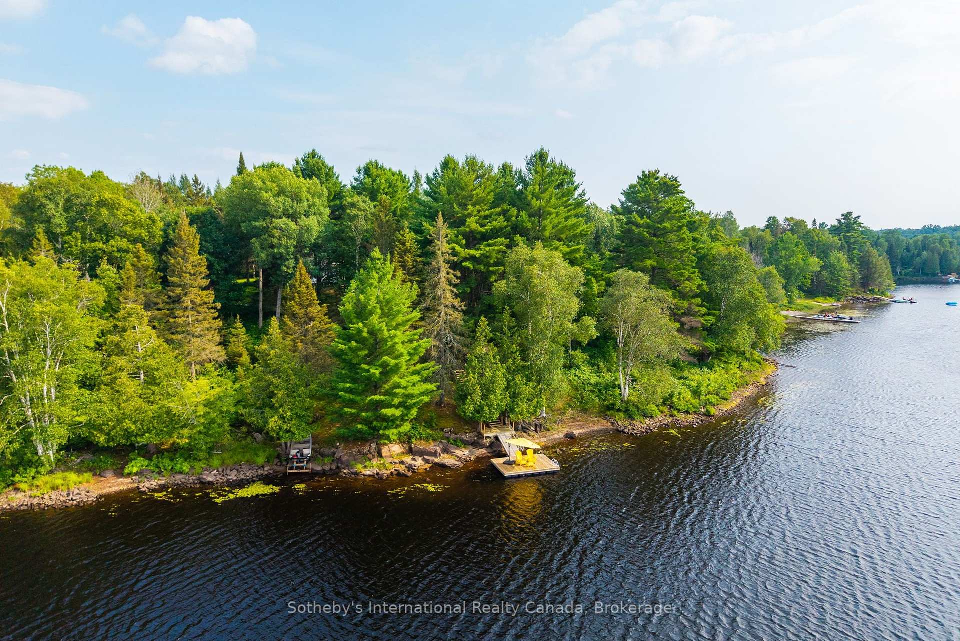 Photo 3 of 13 Pine Tree Road, Magnetawan — HOMEH