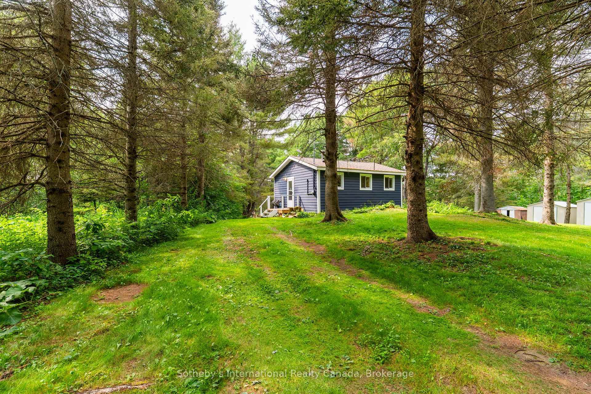 Photo 9 of 13 Pine Tree Road, Magnetawan — HOMEH