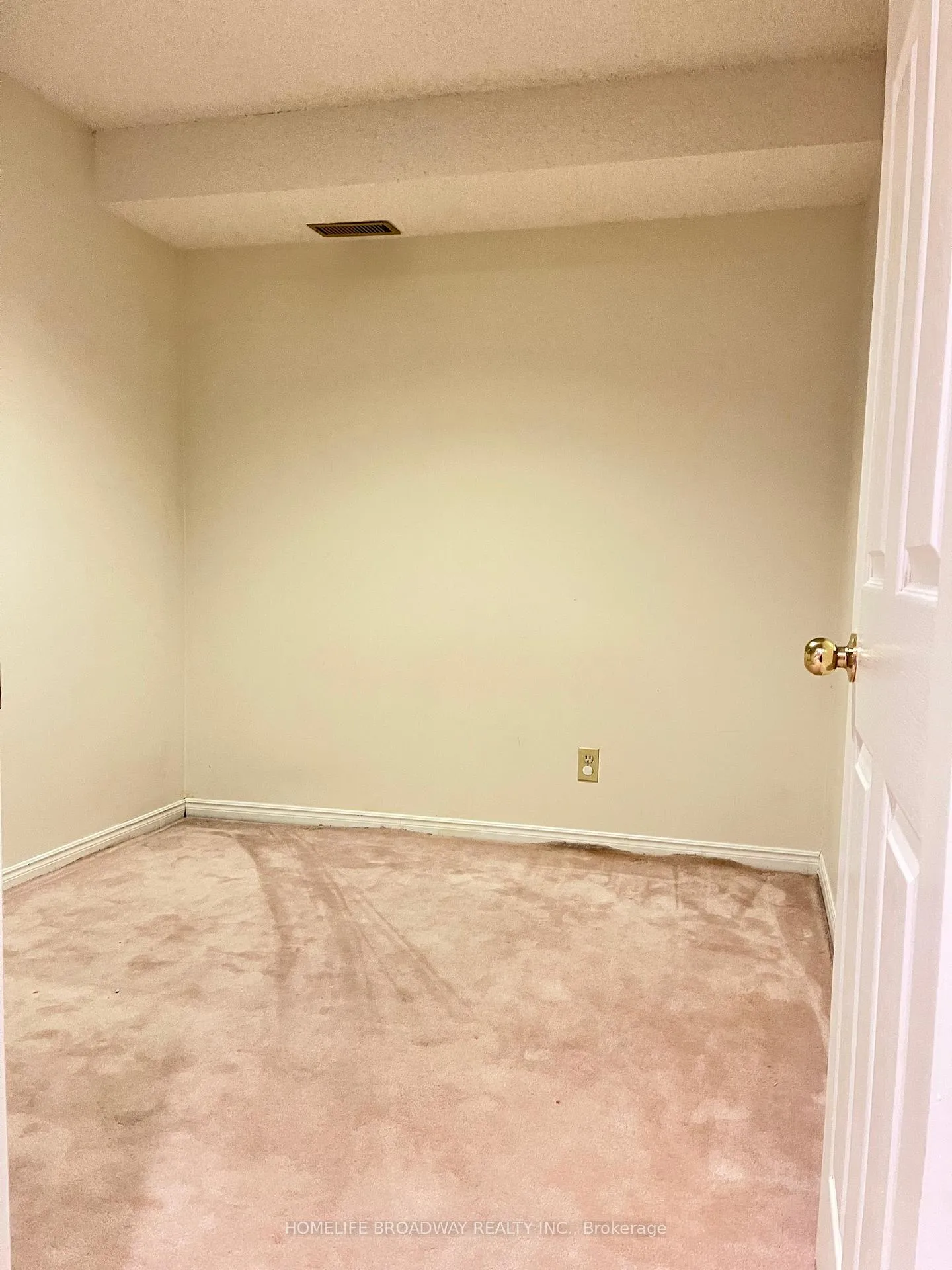 Photo 2 of Unit Bsmt, 30 Duxford Crescent, Markham, Milliken Mills East — HOMEH
