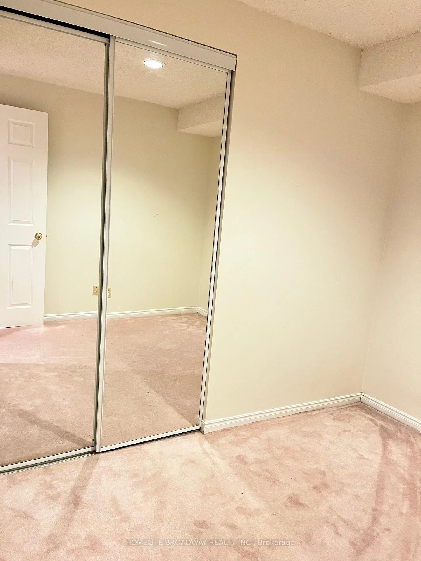 Photo 3 of Unit Bsmt, 30 Duxford Crescent, Markham, Milliken Mills East — HOMEH