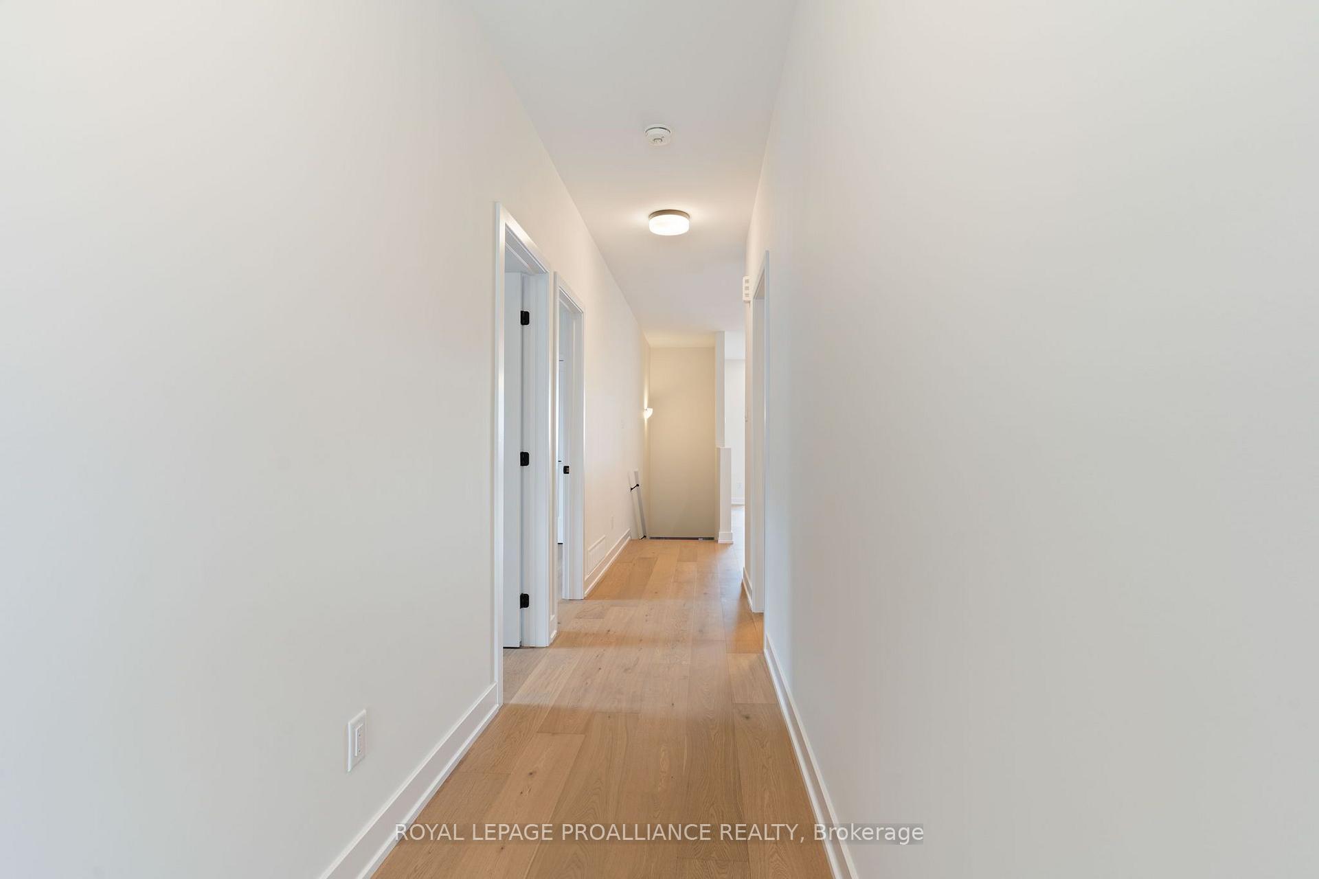 Photo 8 of 1051 Moore Street, Brockville, Brockville — HOMEH
