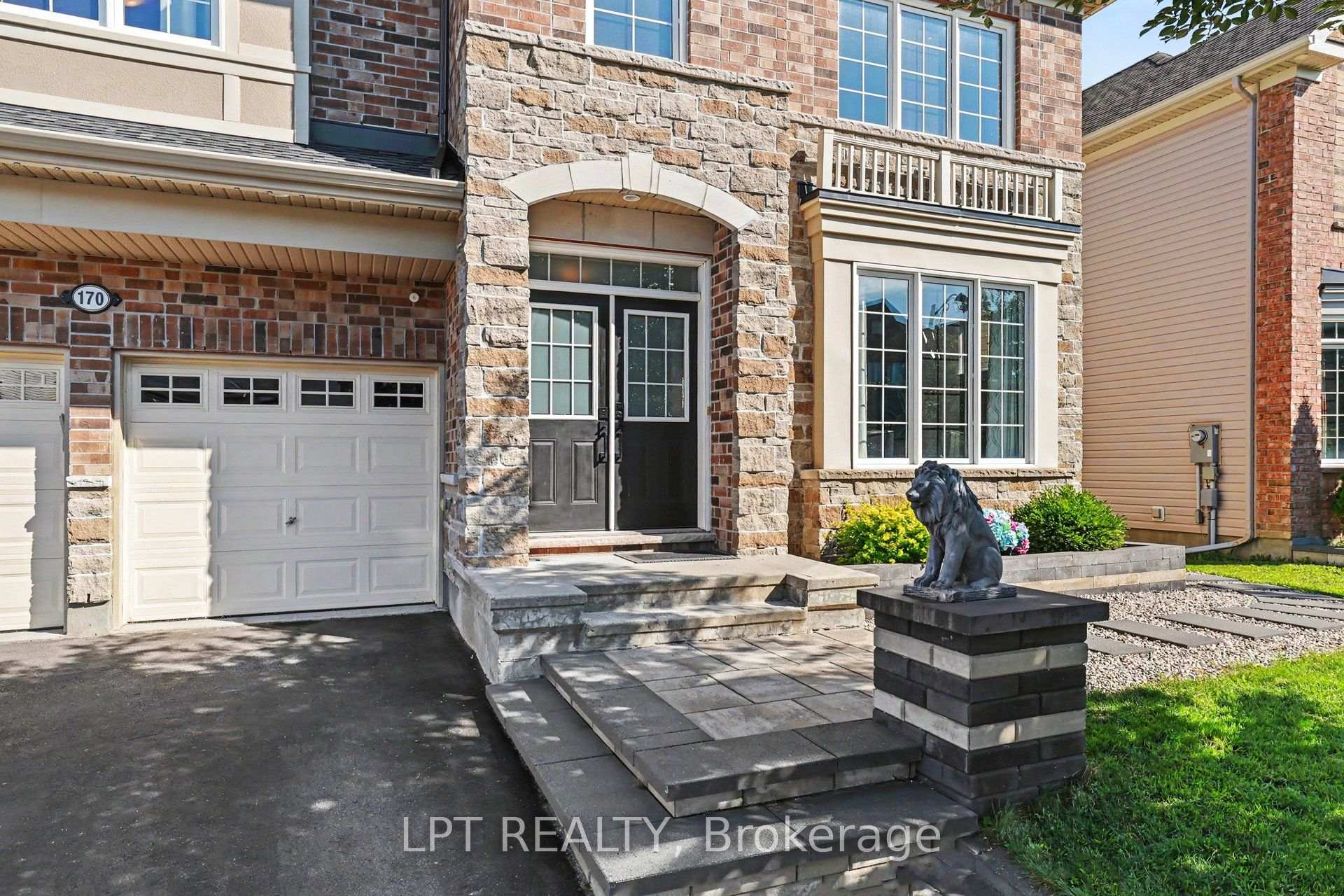Photo 3 of 170 Culloden Crest. Culloden Crescent, Ottawa, Barrhaven - Stonebridge — HOMEH