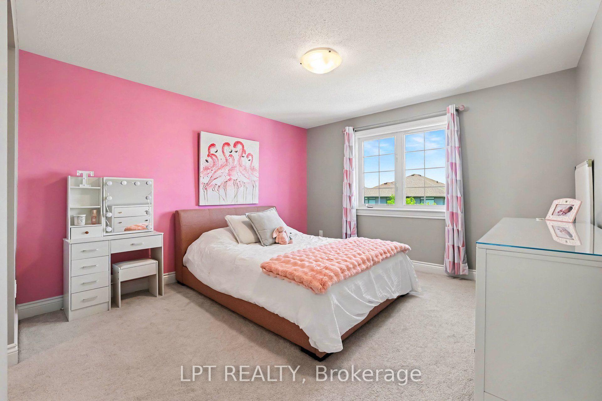 Photo 38 of 170 Culloden Crest. Culloden Crescent, Ottawa, Barrhaven - Stonebridge — HOMEH