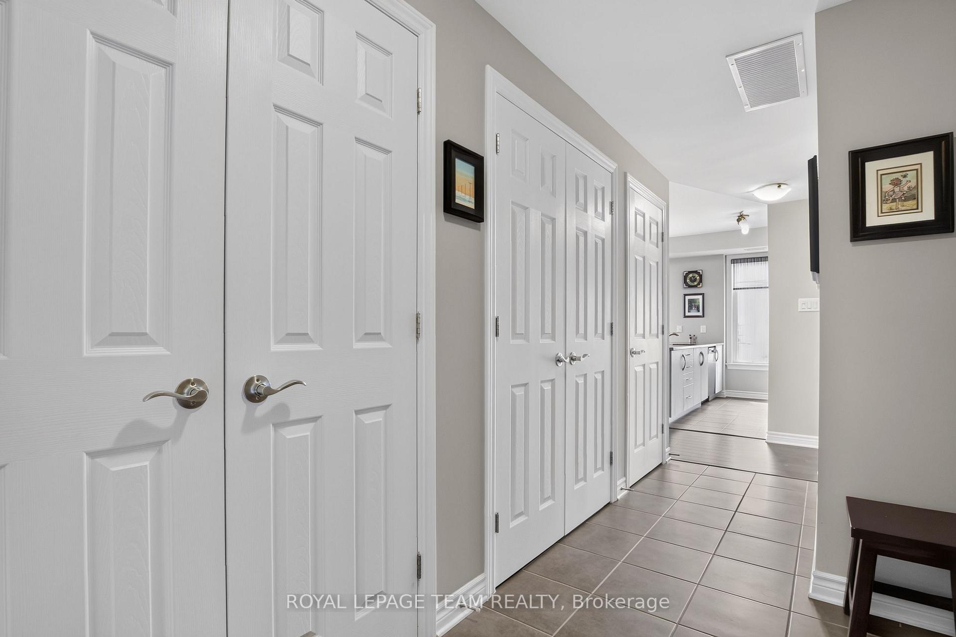 Photo 9 of Unit 203, 330 Jatoba Private, Ottawa, Kanata - Emerald Meadows/Trailwest — HOMEH