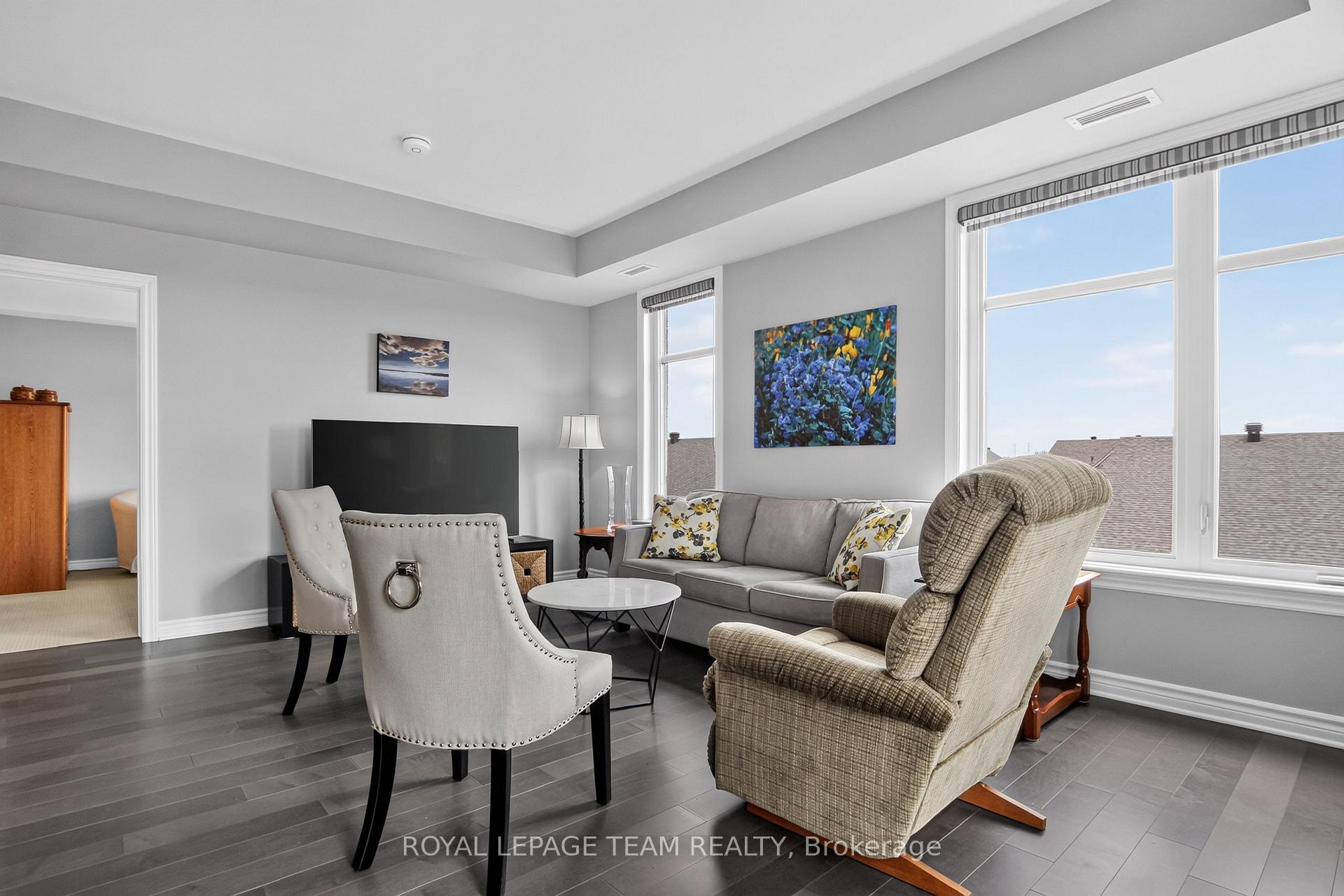Photo 12 of Unit 203, 330 Jatoba Private, Ottawa, Kanata - Emerald Meadows/Trailwest — HOMEH