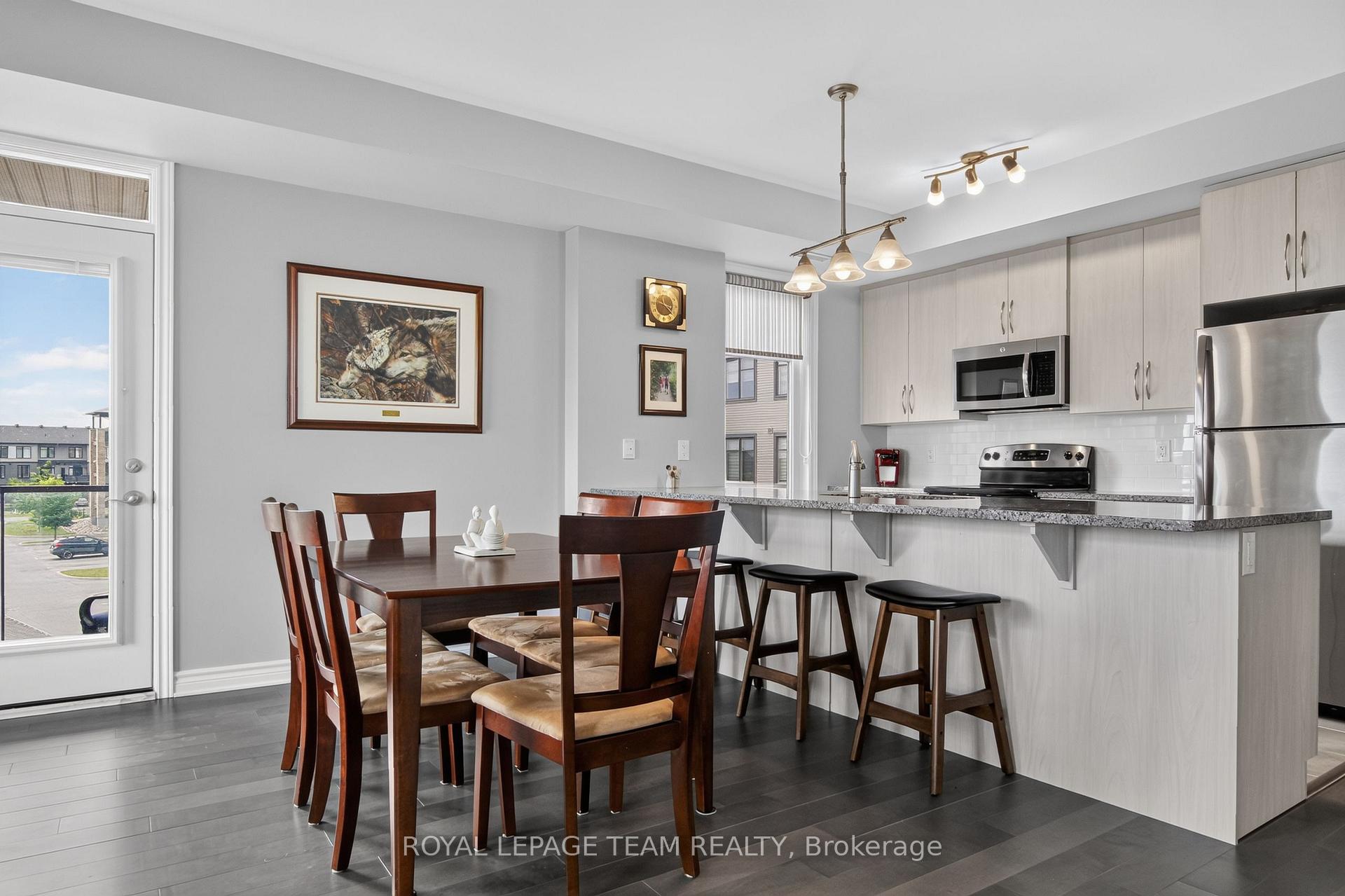 Photo 15 of Unit 203, 330 Jatoba Private, Ottawa, Kanata - Emerald Meadows/Trailwest — HOMEH