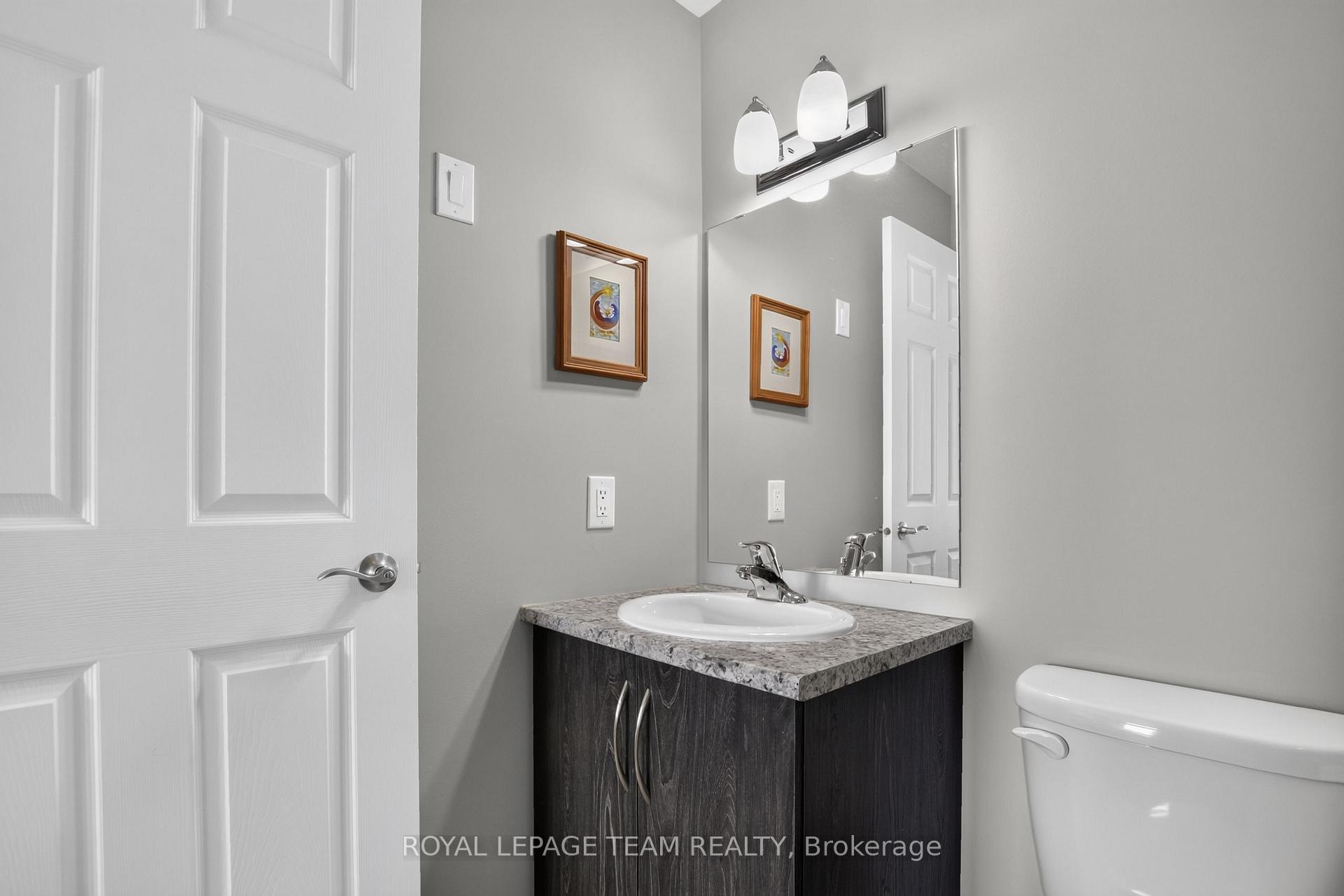 Photo 24 of Unit 203, 330 Jatoba Private, Ottawa, Kanata - Emerald Meadows/Trailwest — HOMEH