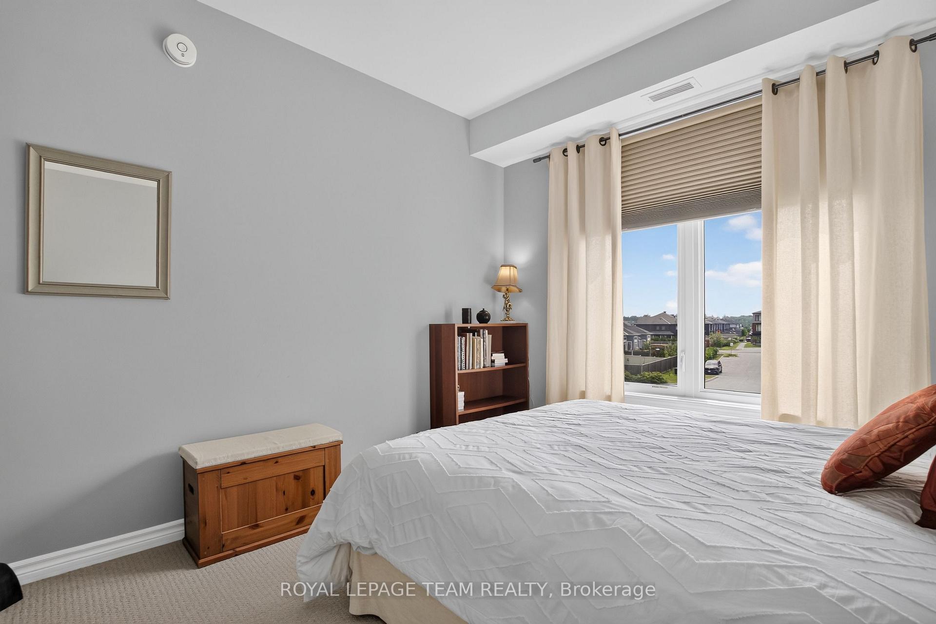 Photo 26 of Unit 203, 330 Jatoba Private, Ottawa, Kanata - Emerald Meadows/Trailwest — HOMEH