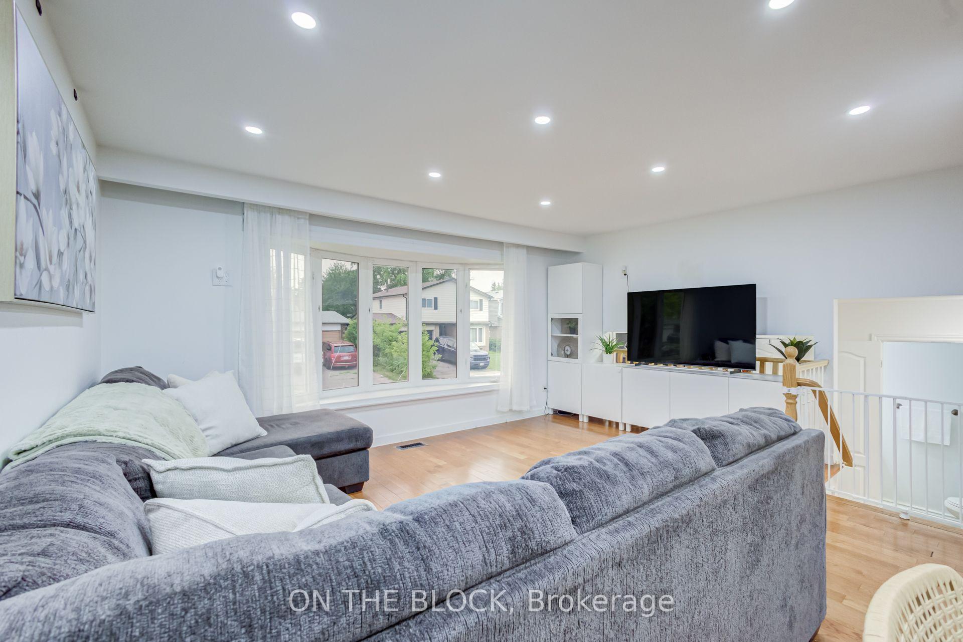 Photo 13 of 7 Chopin Court, Whitby, Lynde Creek — HOMEH
