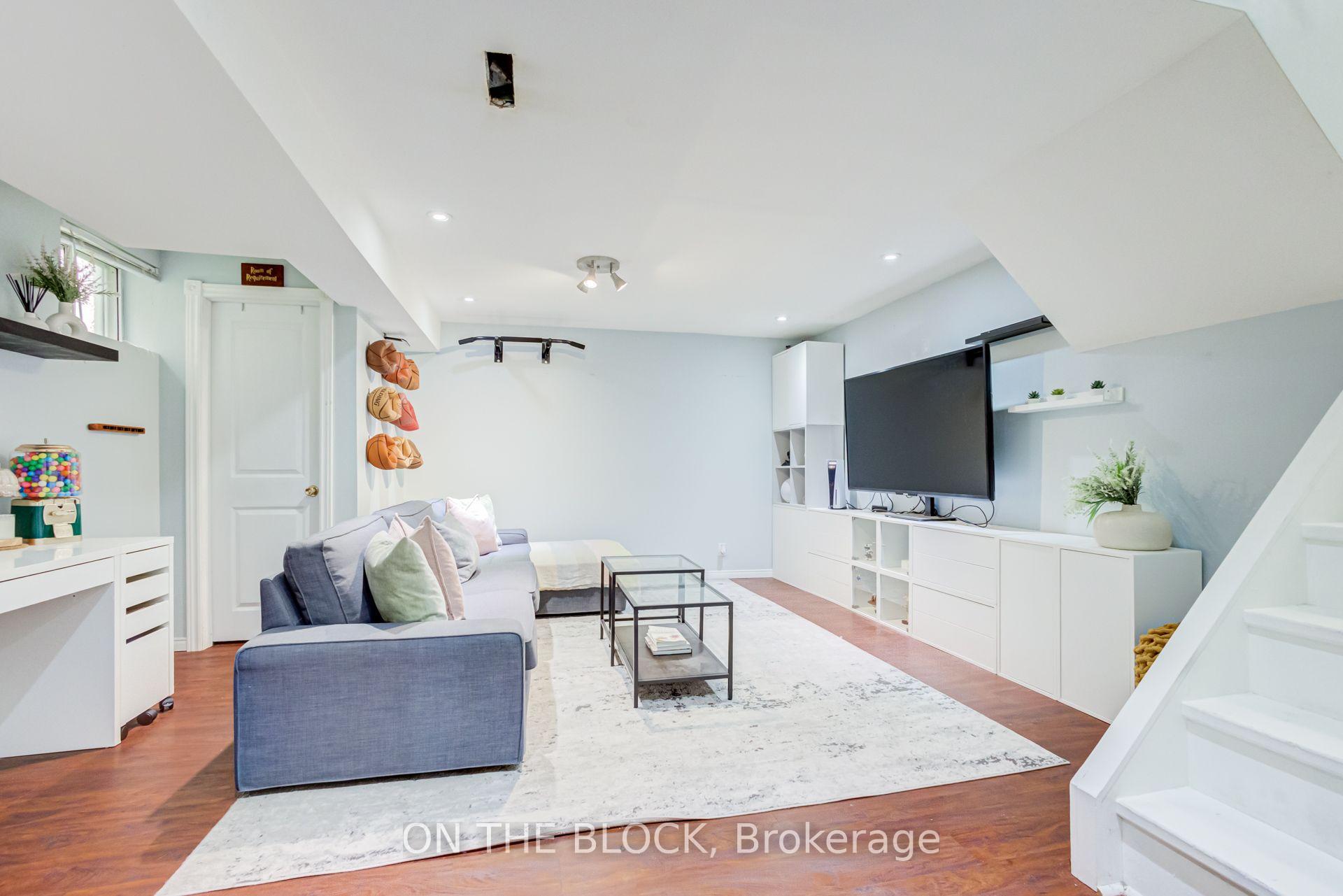 Photo 24 of 7 Chopin Court, Whitby, Lynde Creek — HOMEH