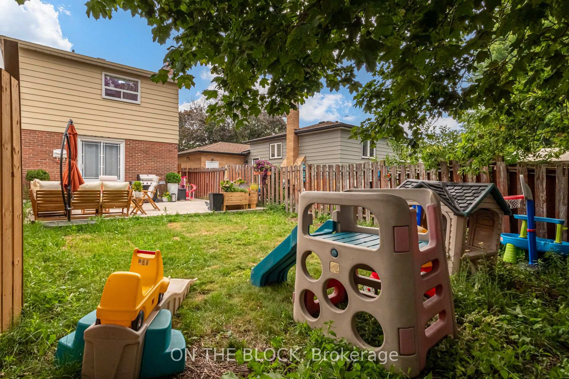 Photo 27 of 7 Chopin Court, Whitby, Lynde Creek — HOMEH