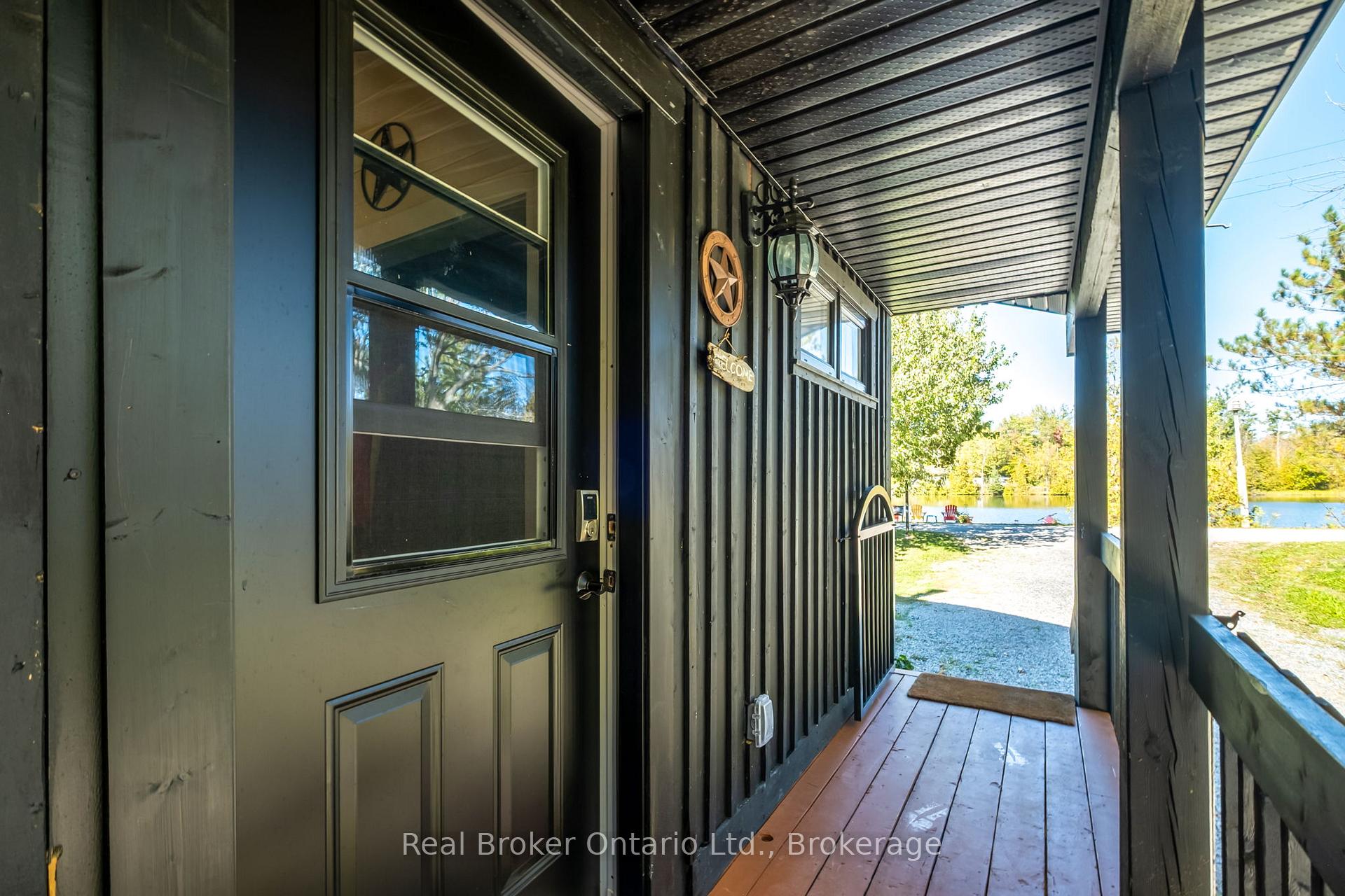 Photo 26 of 68 Talbot Drive, Brock, Beaverton — HOMEH