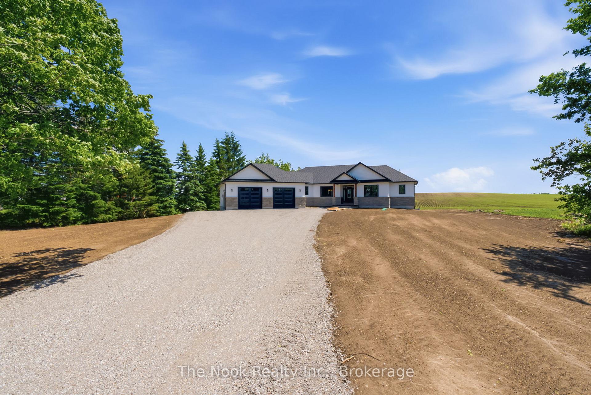 Photo 2 of 48 Cresswell Road, Kawartha Lakes, Mariposa — HOMEH