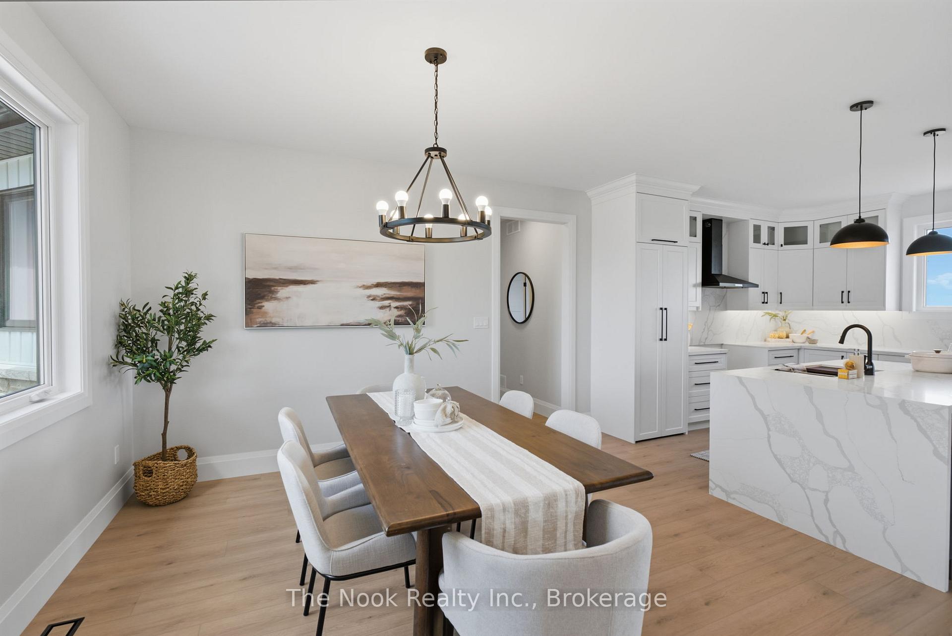 Photo 7 of 48 Cresswell Road, Kawartha Lakes, Mariposa — HOMEH