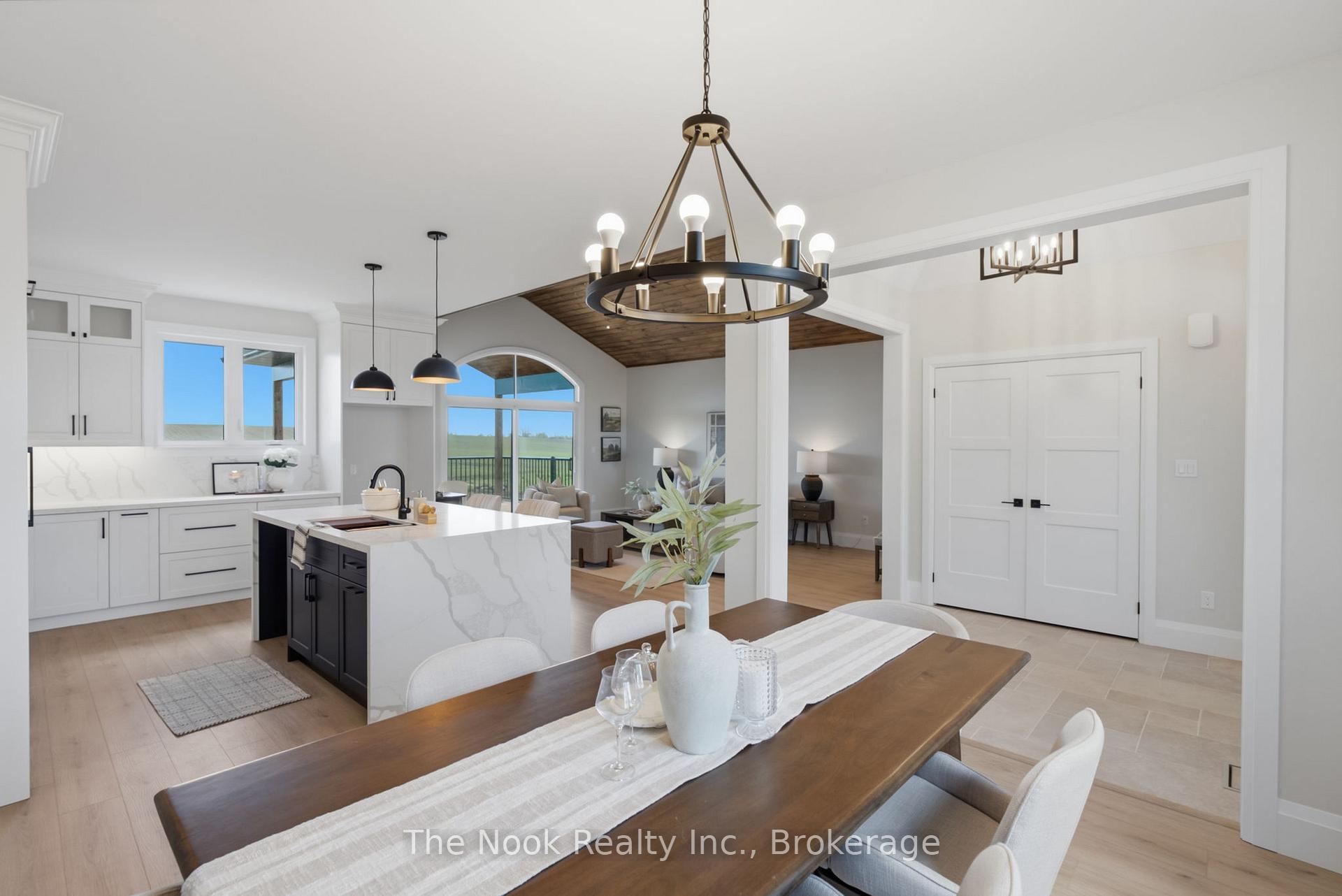 Photo 8 of 48 Cresswell Road, Kawartha Lakes, Mariposa — HOMEH