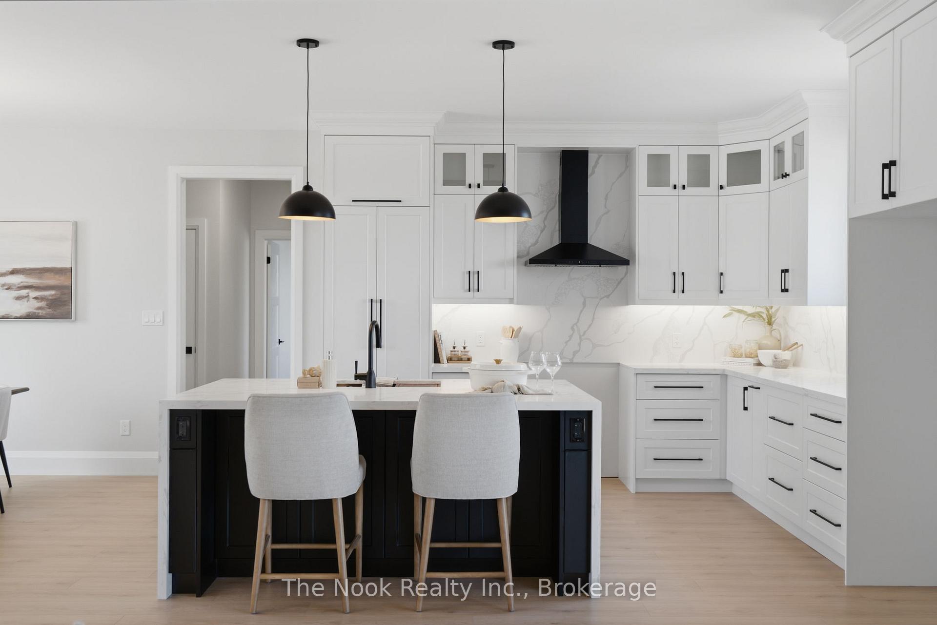 Photo 12 of 48 Cresswell Road, Kawartha Lakes, Mariposa — HOMEH