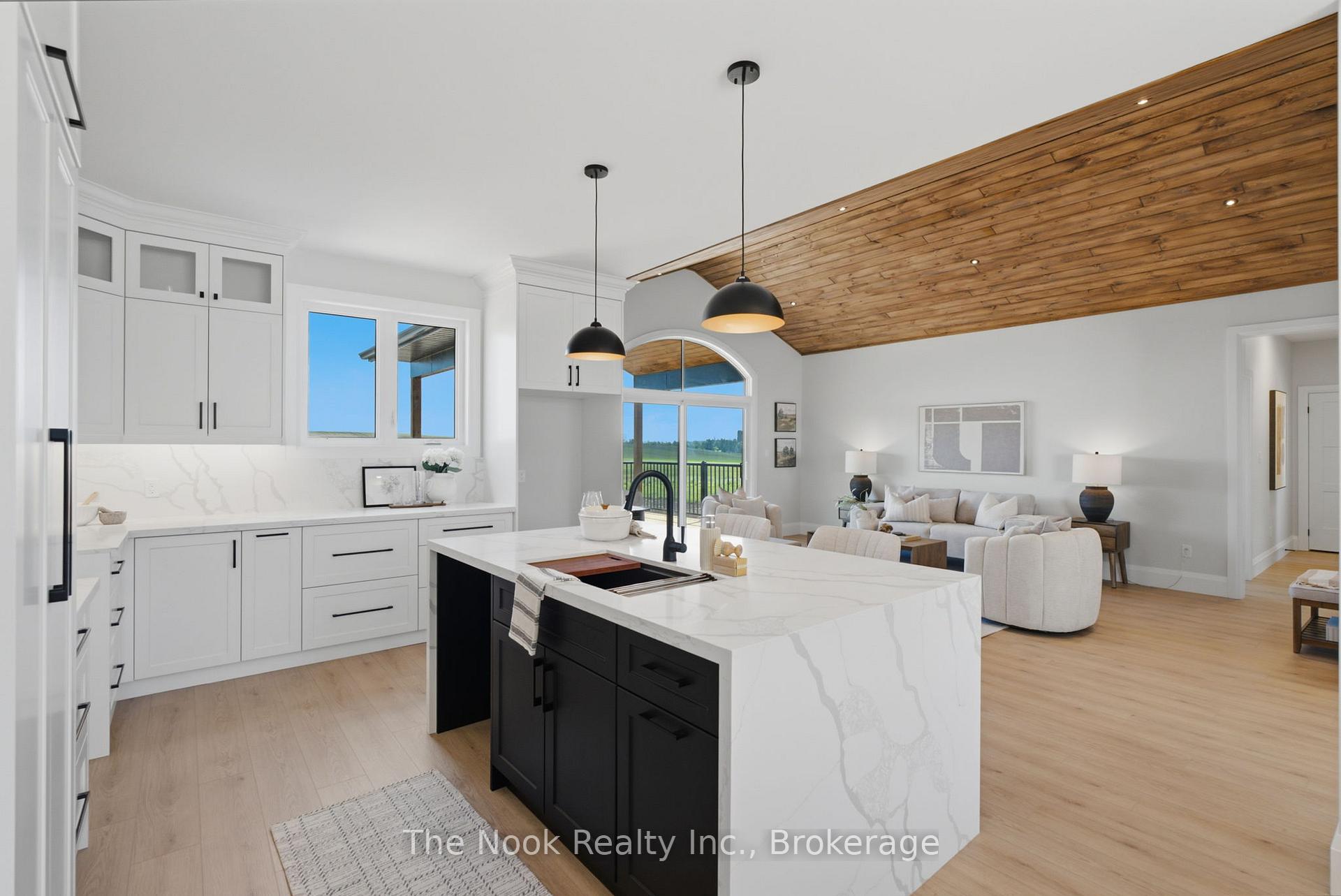 Photo 14 of 48 Cresswell Road, Kawartha Lakes, Mariposa — HOMEH