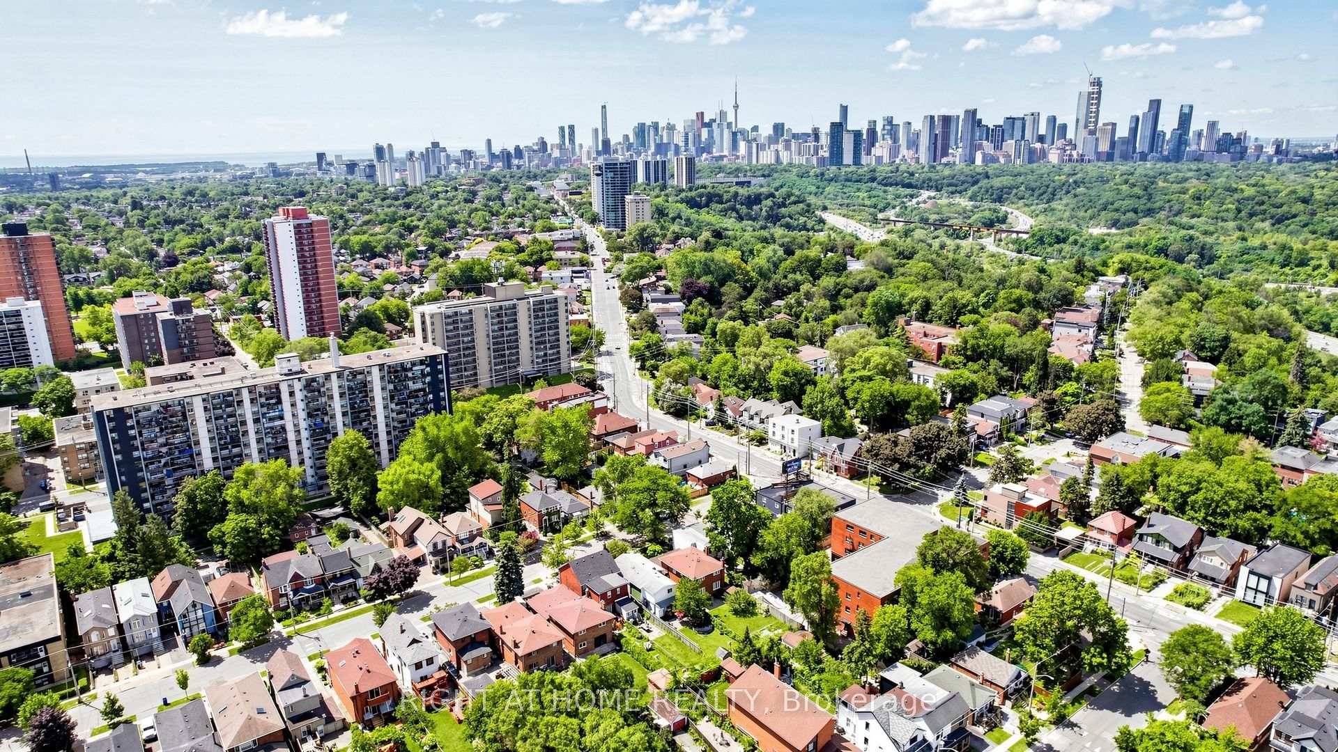 Photo 30 of 20 Torrens Avenue, Toronto, Broadview North — HOMEH