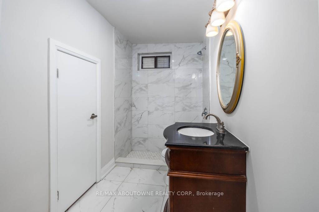 Photo 6 of 131 West Avenue N, Hamilton, Landsdale — HOMEH