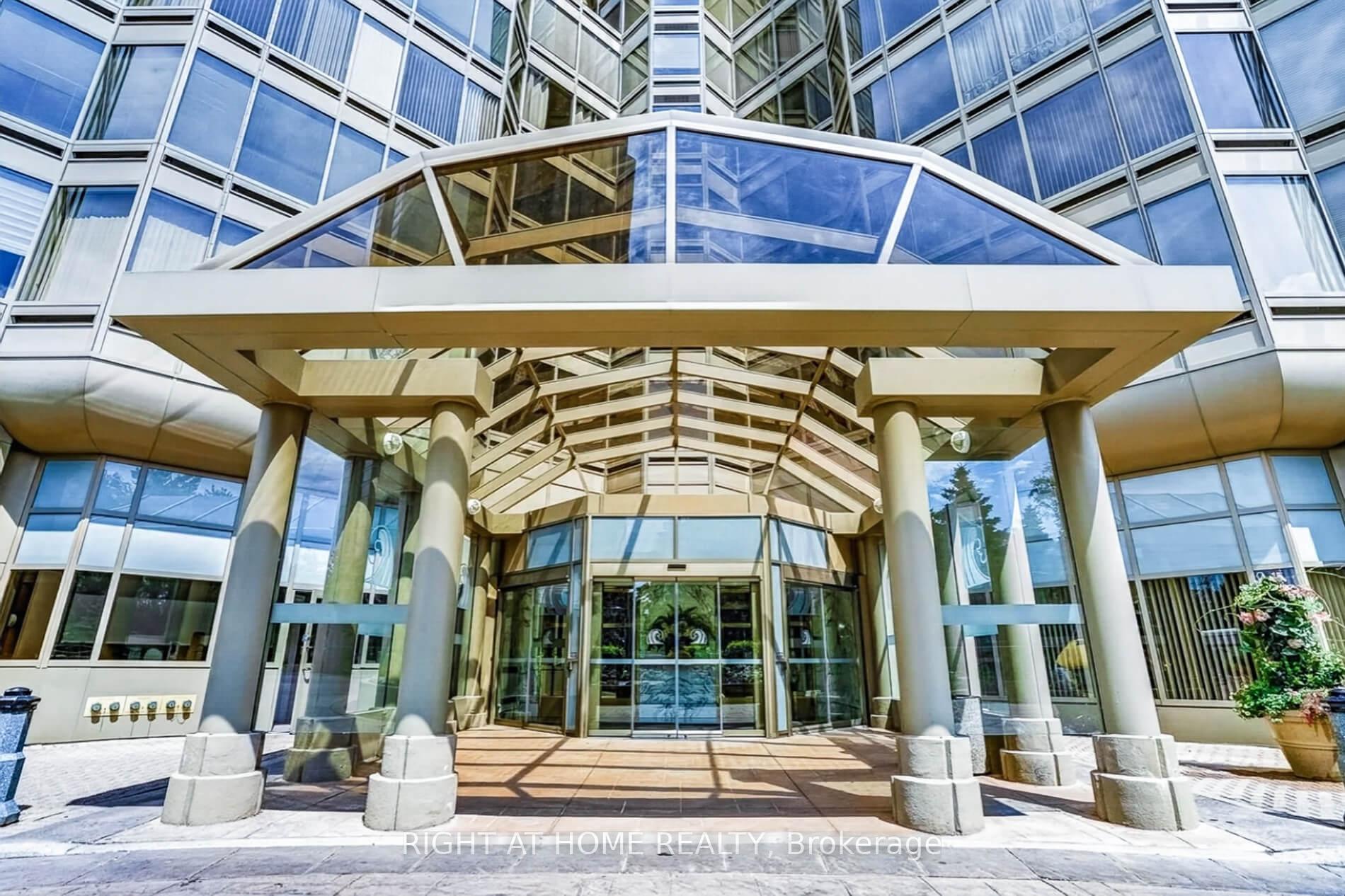 Photo 5 of Unit 607, 1 Palace Pier Court, Etobicoke, Mimico — HOMEH