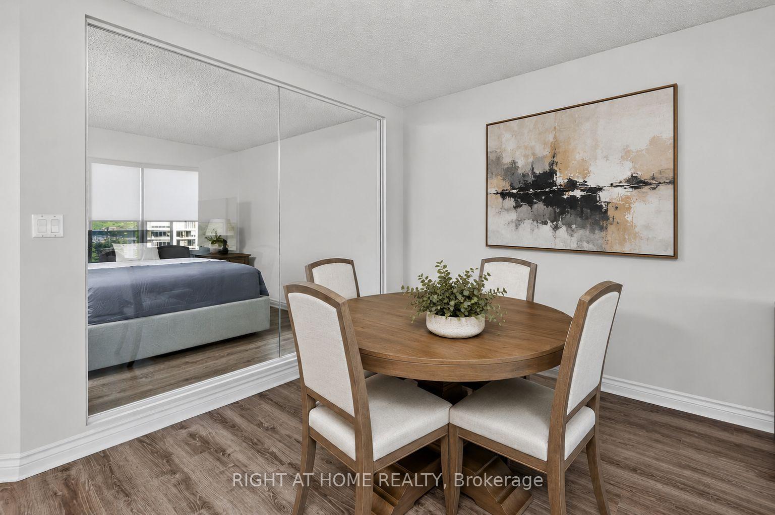 Photo 25 of Unit 607, 1 Palace Pier Court, Etobicoke, Mimico — HOMEH