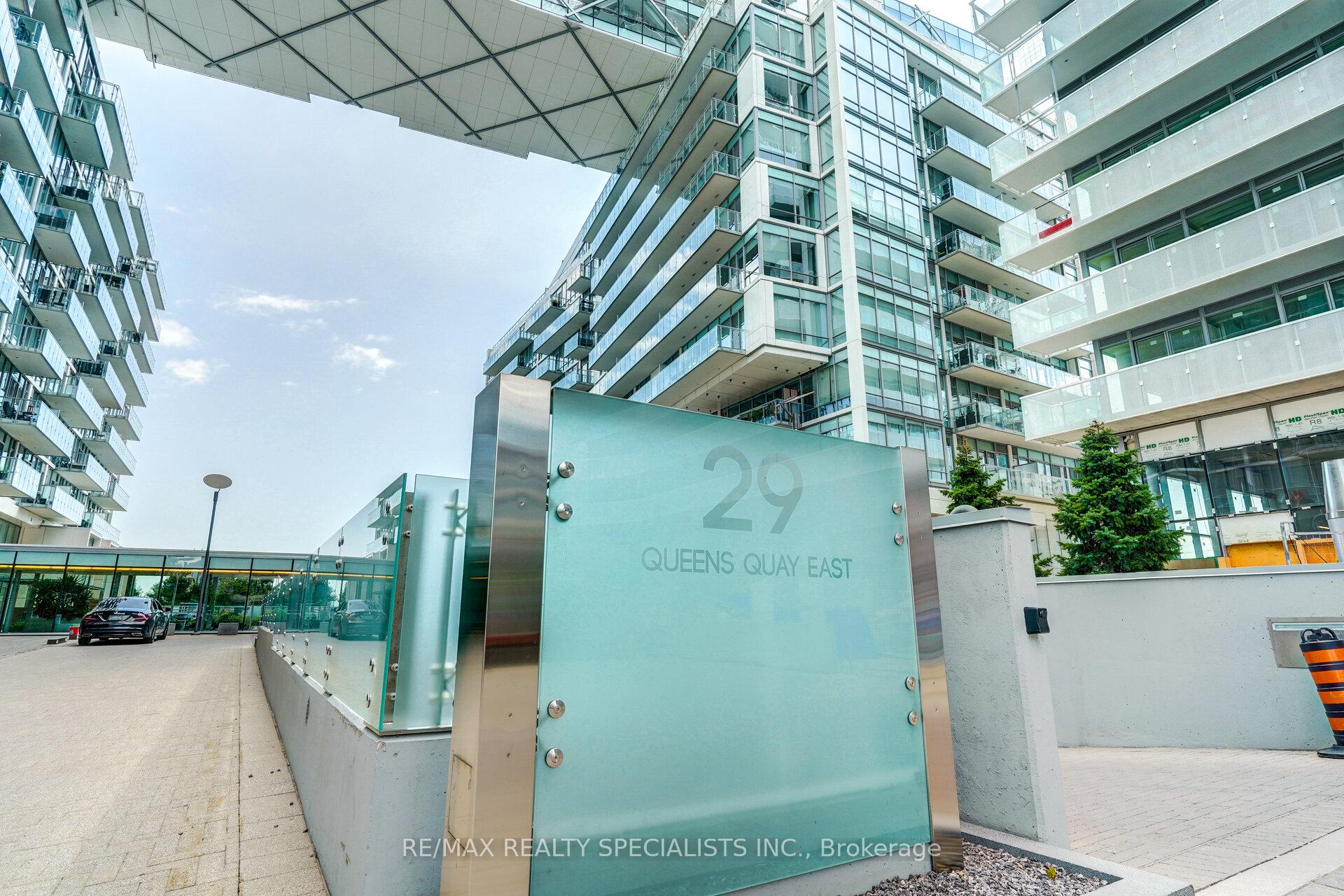 Photo 2 of Unit 1118, 29 Queens Quay E, Toronto, Waterfront Communities — HOMEH
