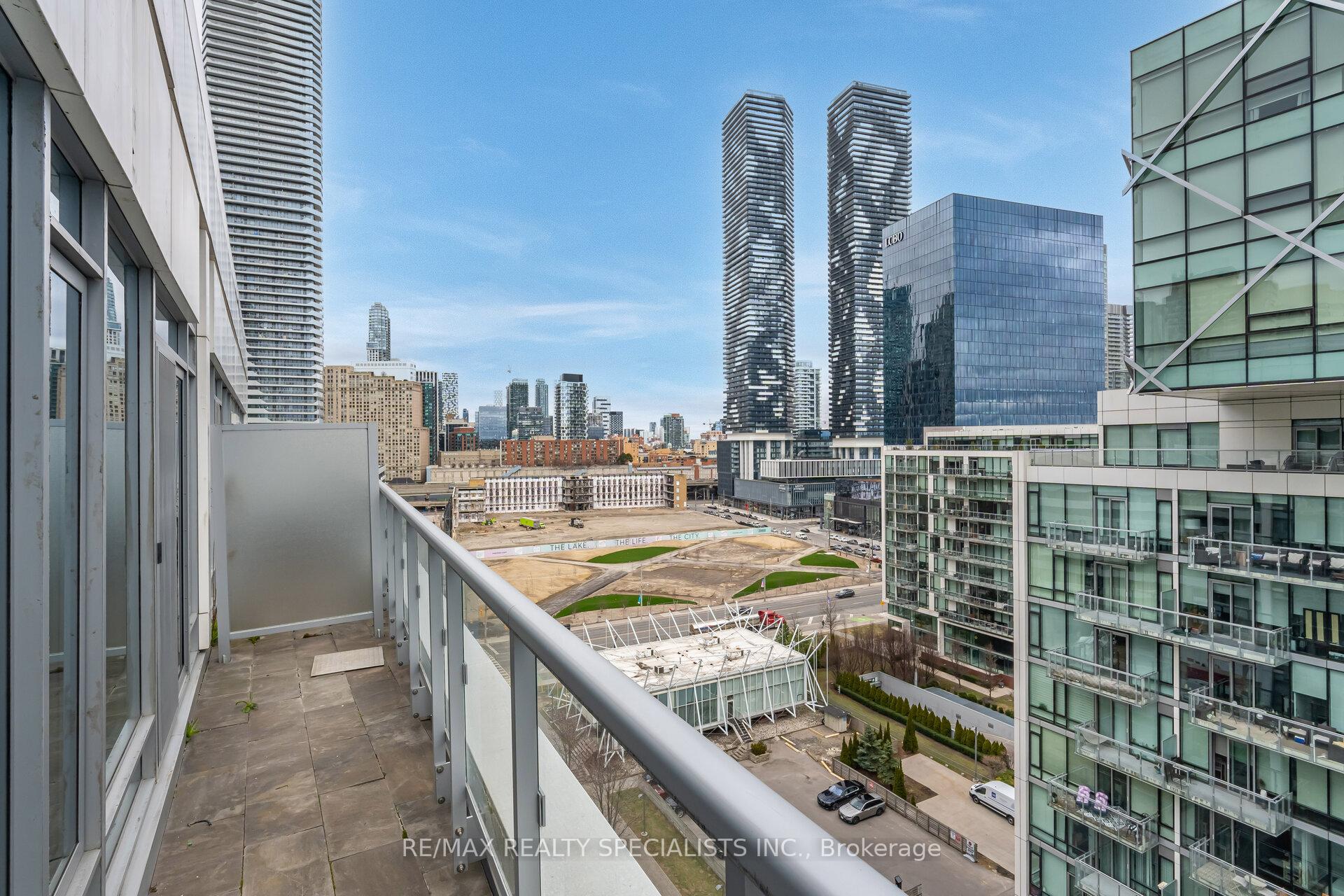 Photo 18 of Unit 1118, 29 Queens Quay E, Toronto, Waterfront Communities — HOMEH