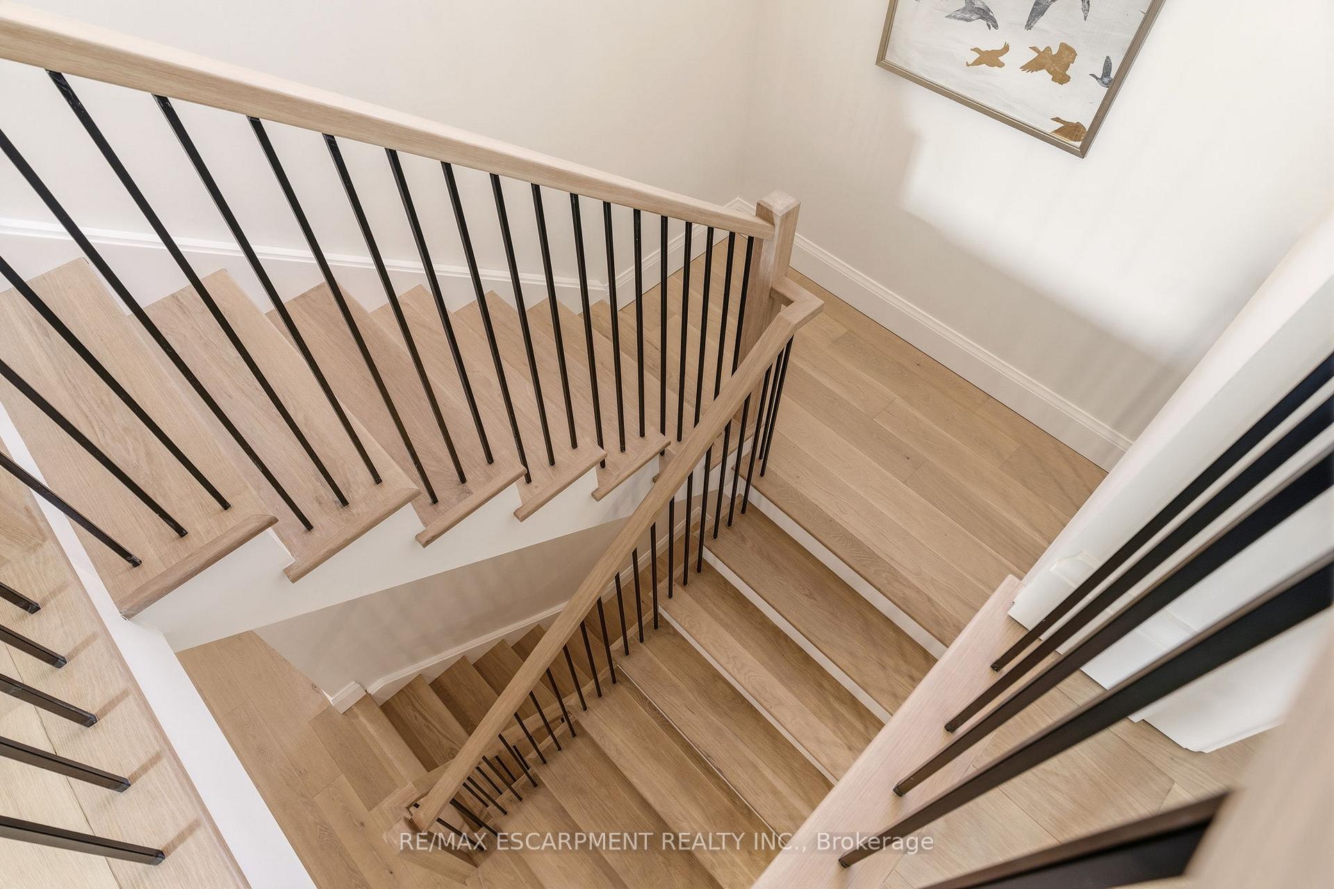 Photo 25 of 940 Gorton Avenue, Burlington, Bayview — HOMEH