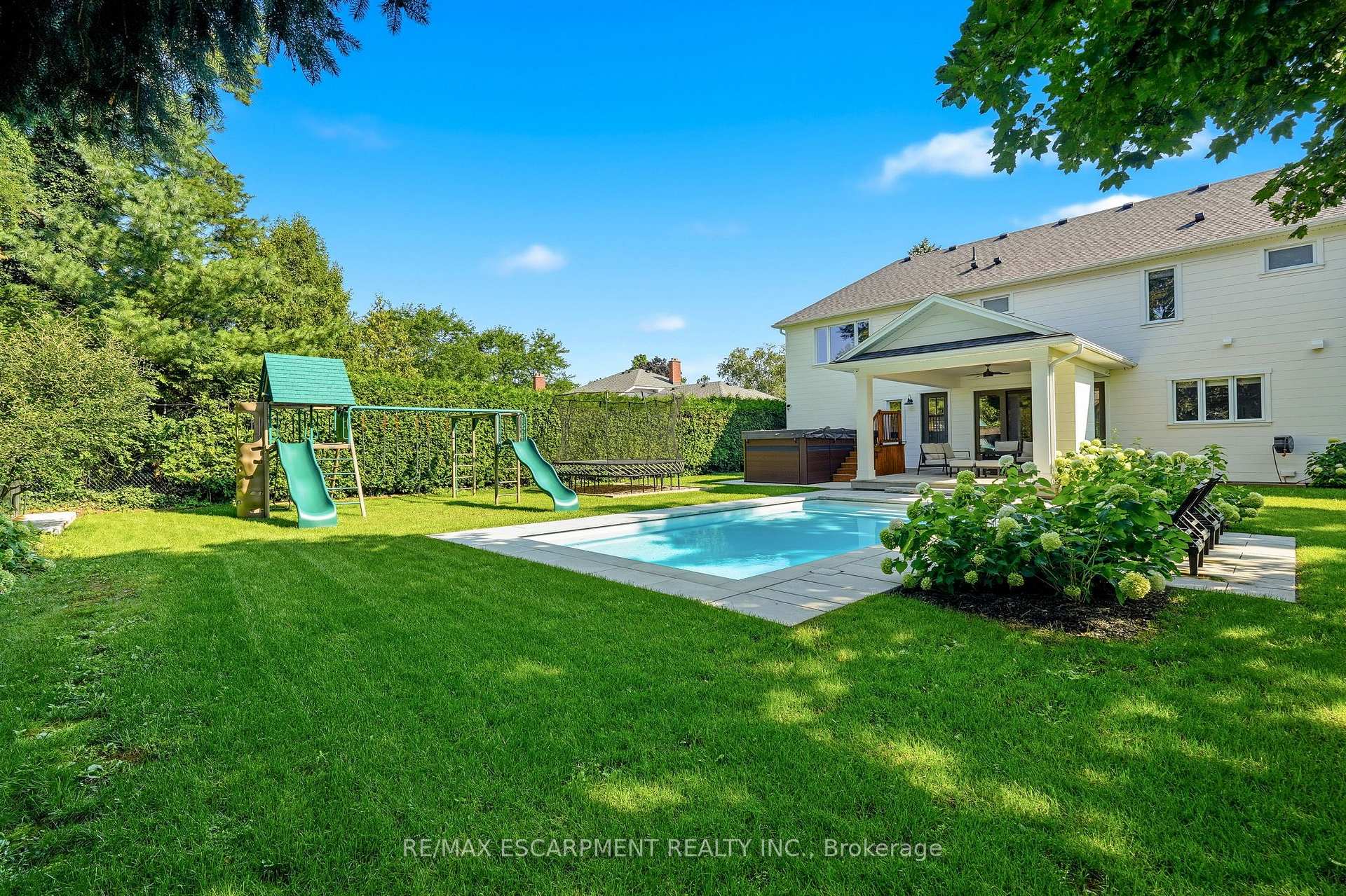Photo 51 of 940 Gorton Avenue, Burlington, Bayview — HOMEH