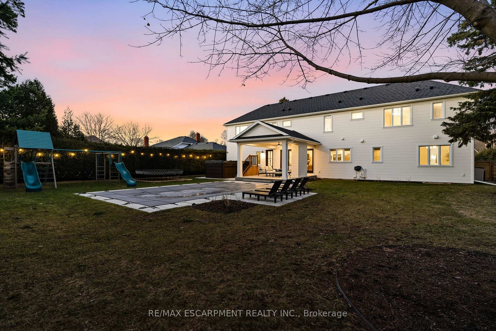 Photo 57 of 940 Gorton Avenue, Burlington, Bayview — HOMEH