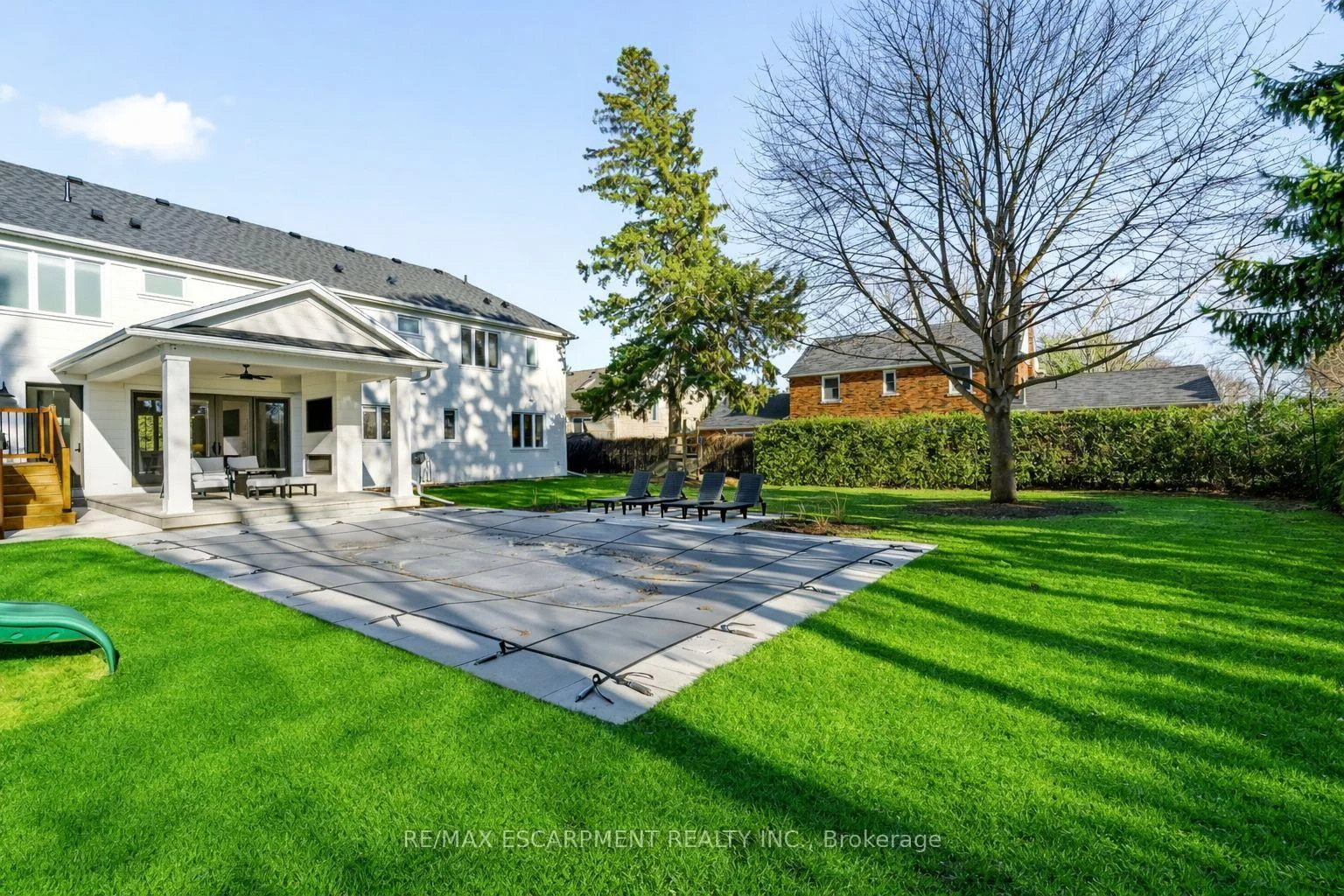 Photo 45 of 940 Gorton Avenue, Burlington, Bayview — HOMEH