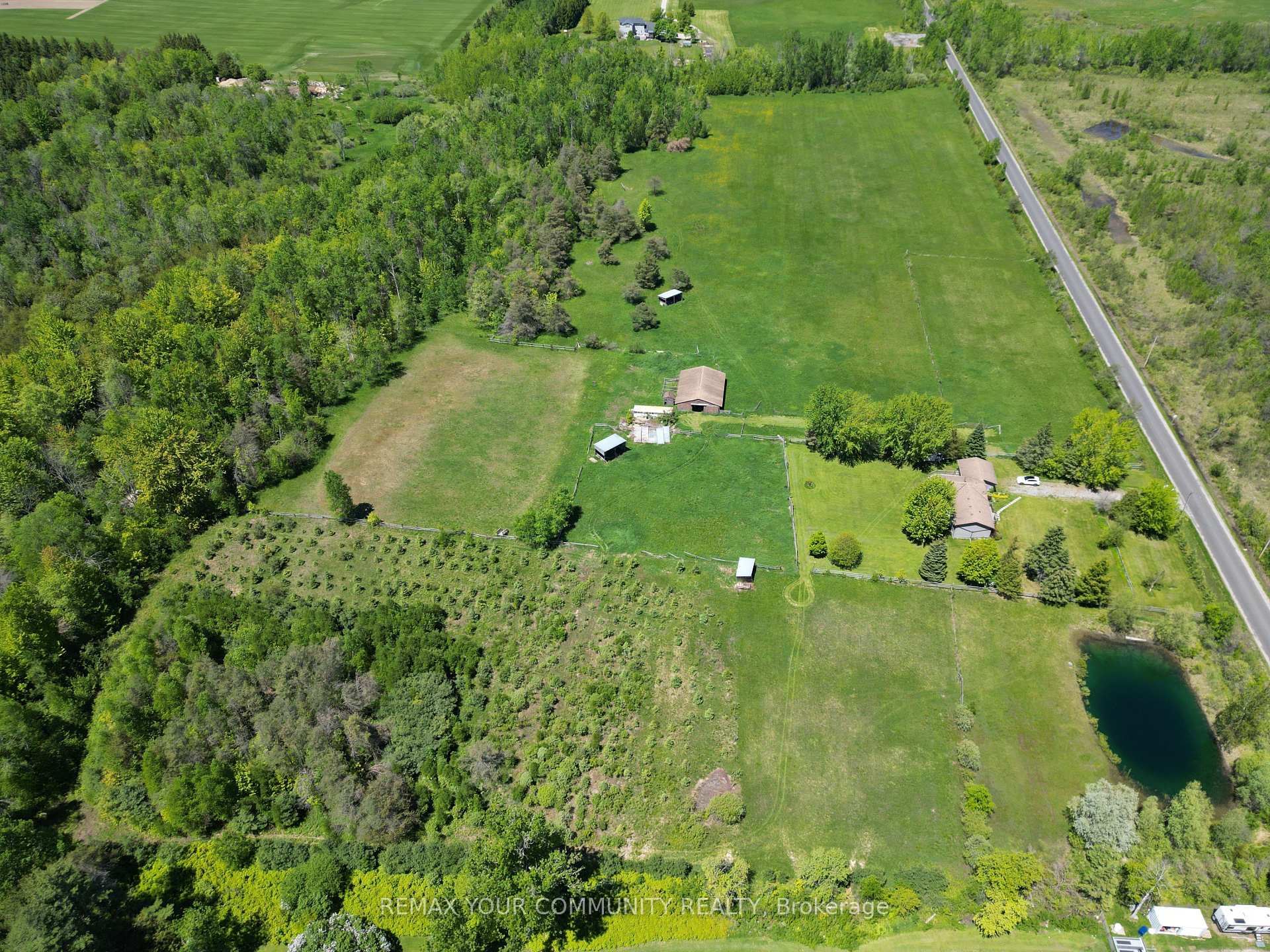 Photo 2 of 24730 Valley View Drive, Georgina, Baldwin — HOMEH