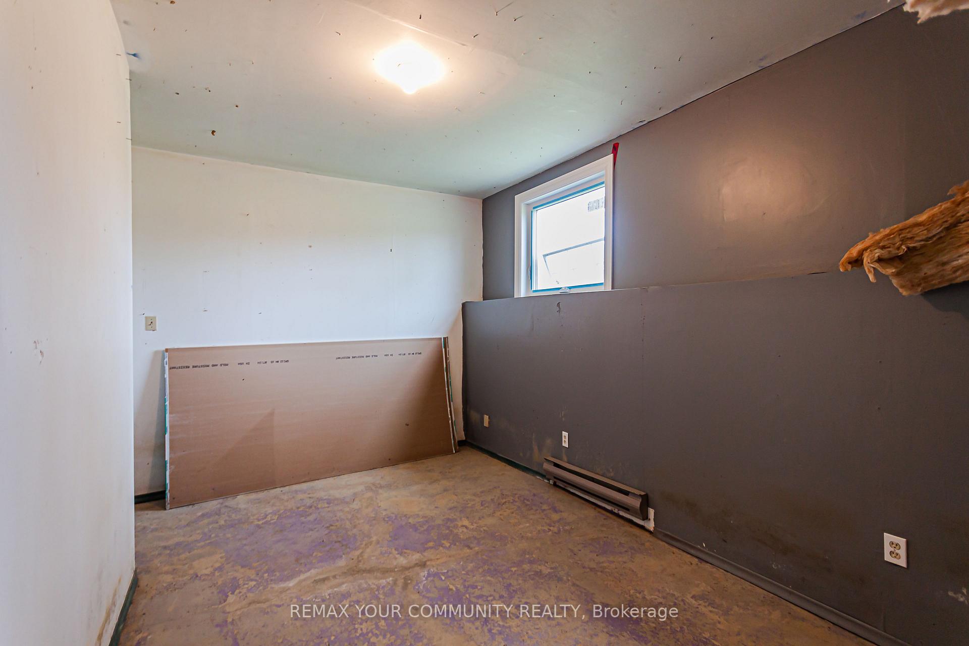 Photo 16 of 24730 Valley View Drive, Georgina, Baldwin — HOMEH