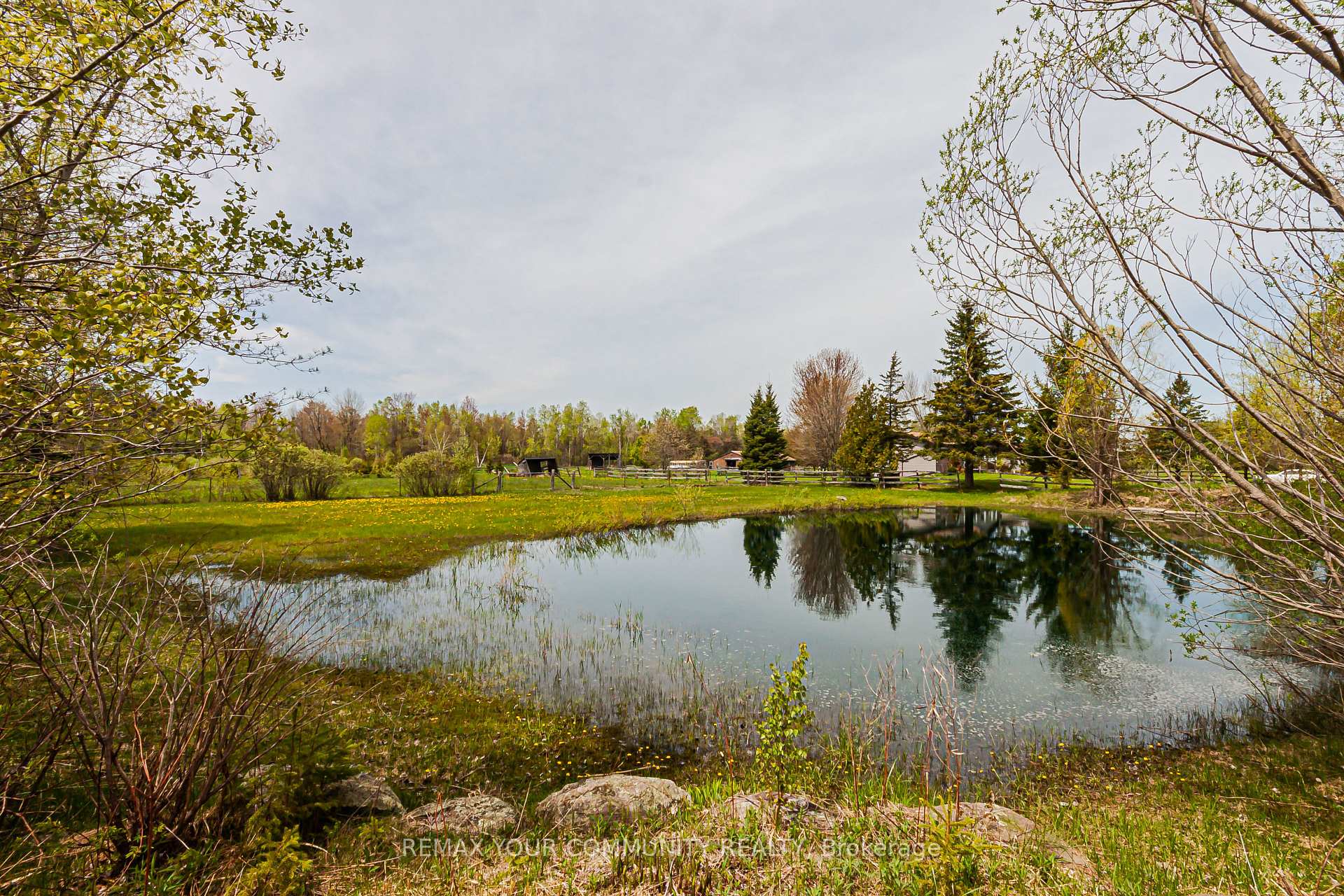 Photo 19 of 24730 Valley View Drive, Georgina, Baldwin — HOMEH