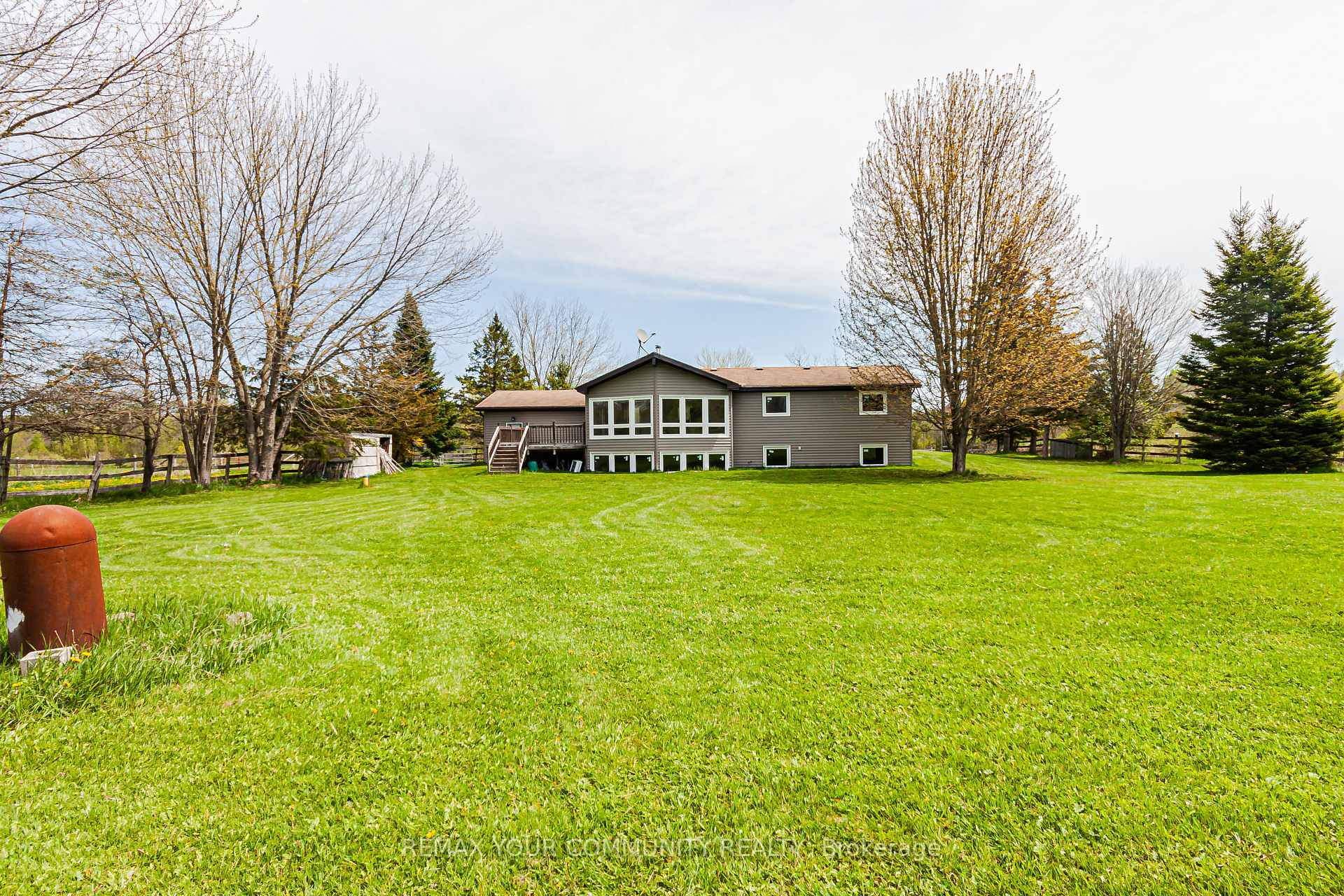 Photo 20 of 24730 Valley View Drive, Georgina, Baldwin — HOMEH
