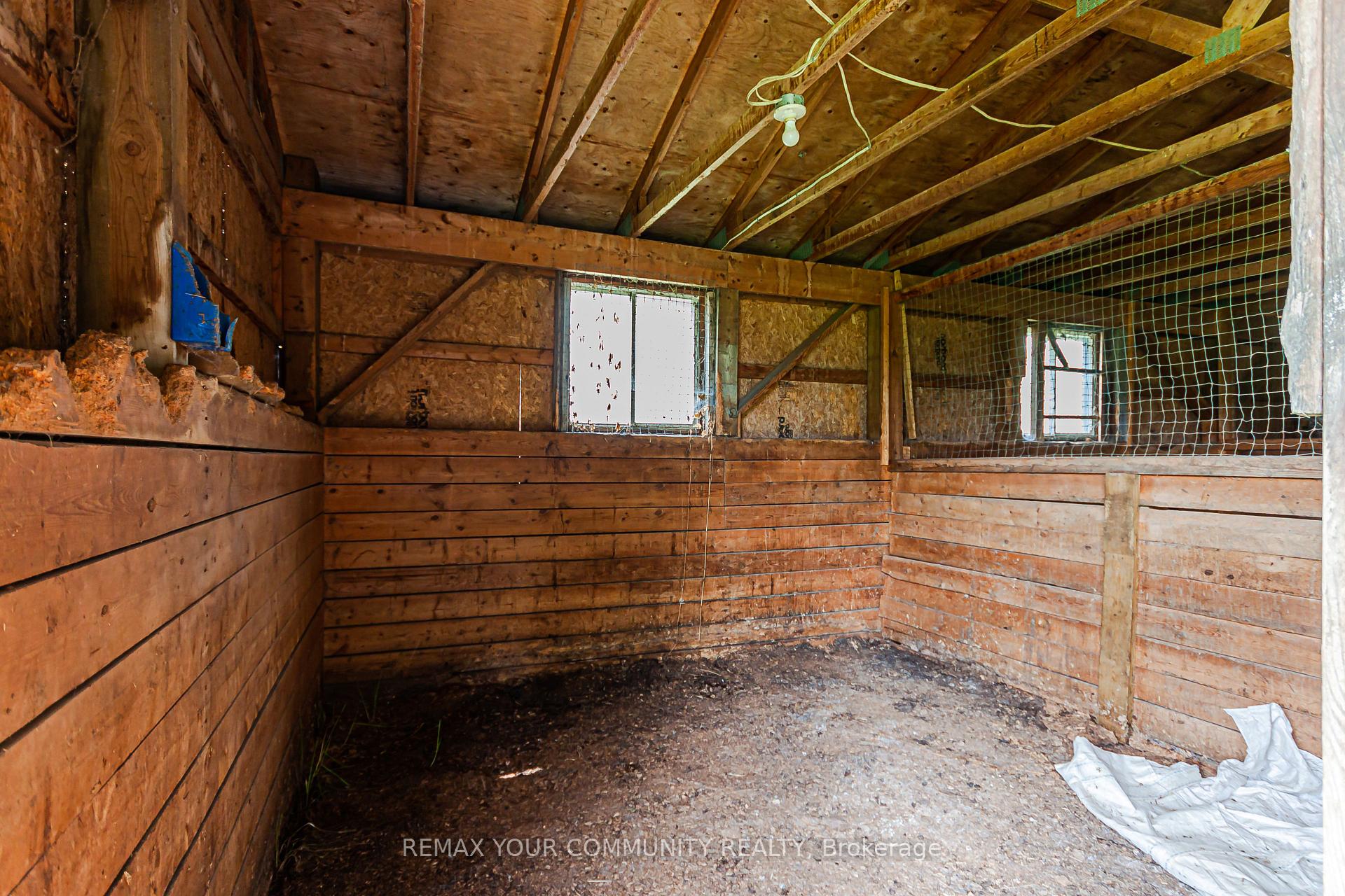 Photo 22 of 24730 Valley View Drive, Georgina, Baldwin — HOMEH