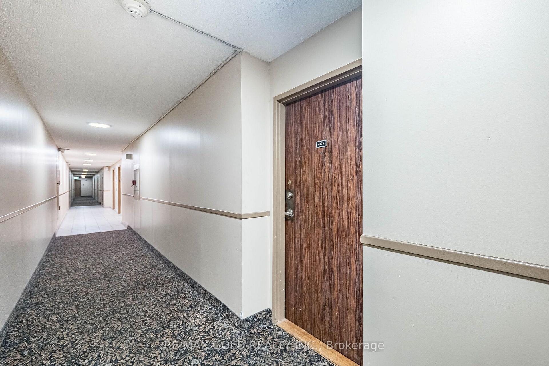 Photo 8 of Unit 407, 21 Knightsbridge Road, Brampton, Queen Street Corridor — HOMEH